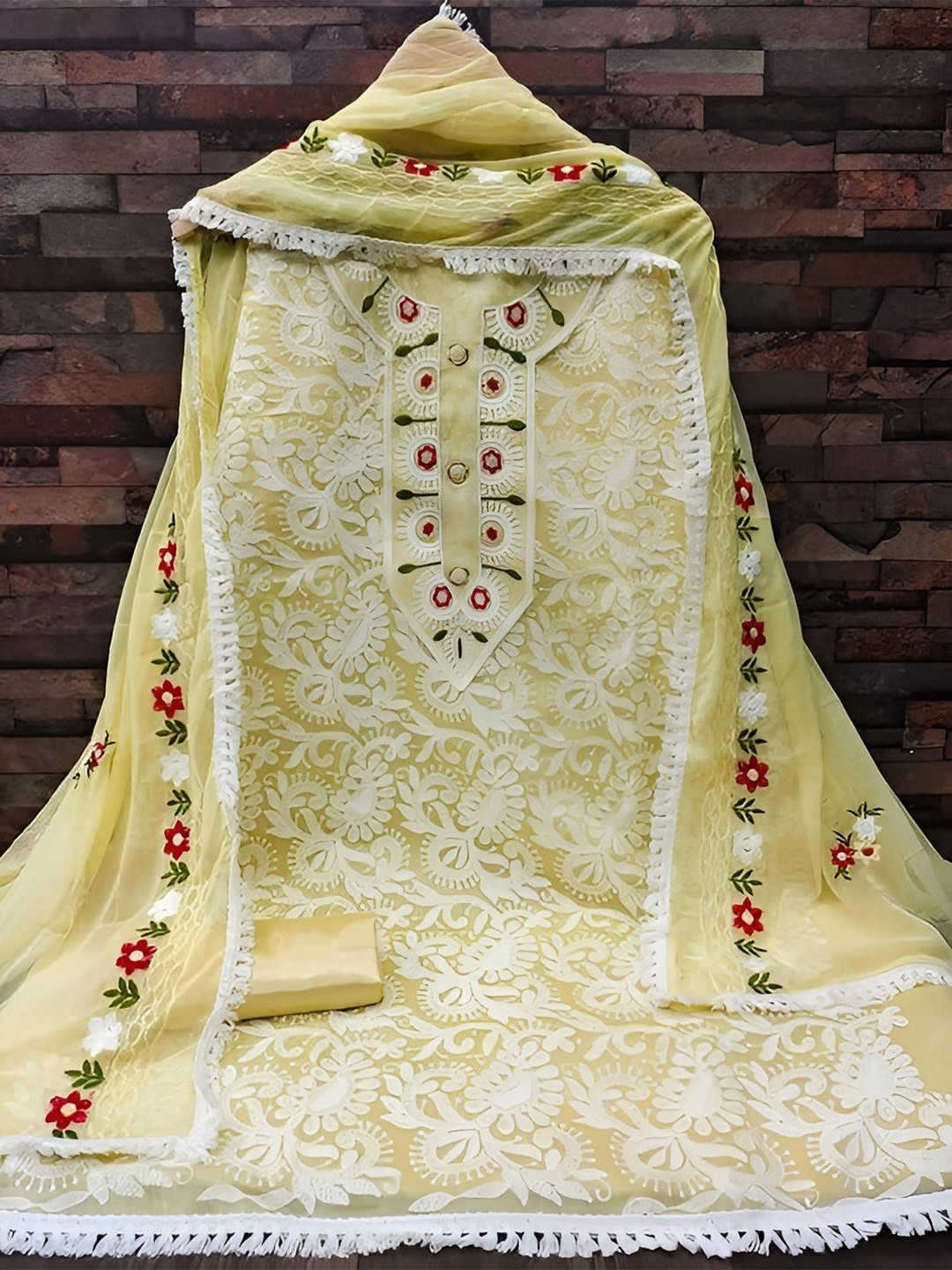Sidhidata Embroidered Unstitched Dress Material, Yellow
Sidhidata Embroidered Unstitched Dress Material, Yellow