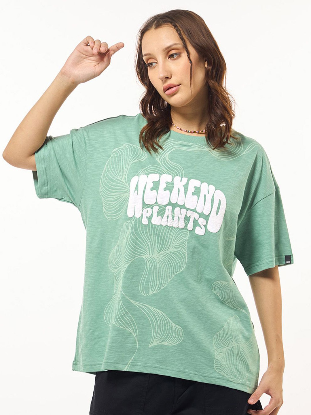 Bewakoof Air 1.0 Women Granite Green Weekend Plants Graphic Printed Oversized T-shirt
Bewakoof Air 1.0 Women Granite Green Weekend Plants Graphic Printed Oversized T-shirt
