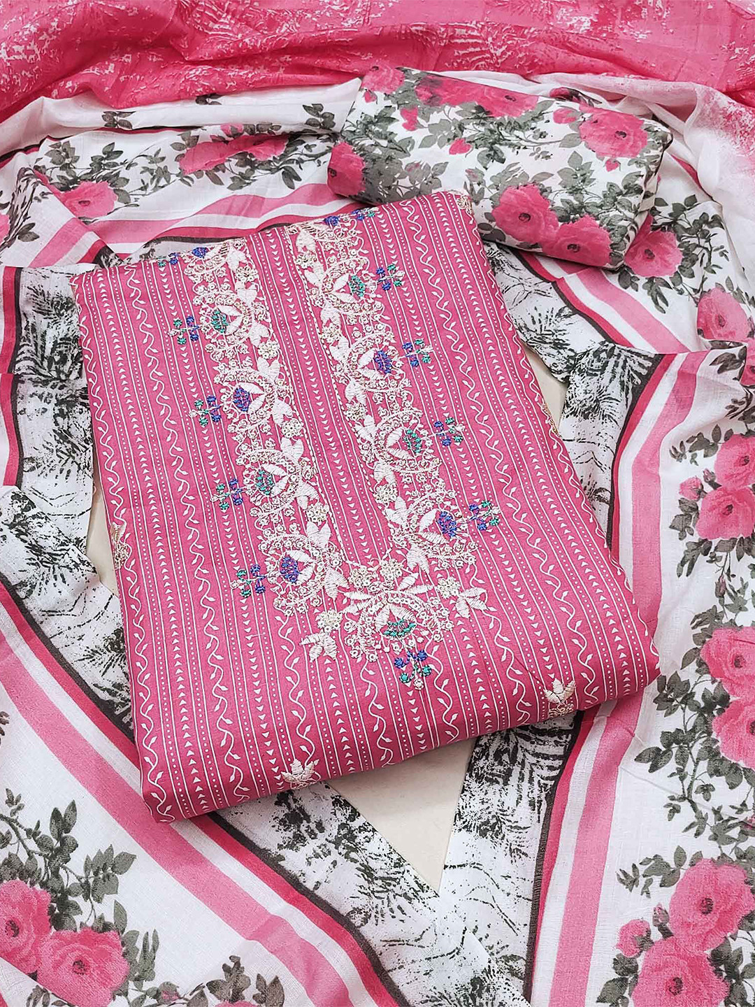 Peachmode Printed Pure Cotton Unstitched Dress Material, Pink
Peachmode Printed Pure Cotton Unstitched Dress Material, Pink