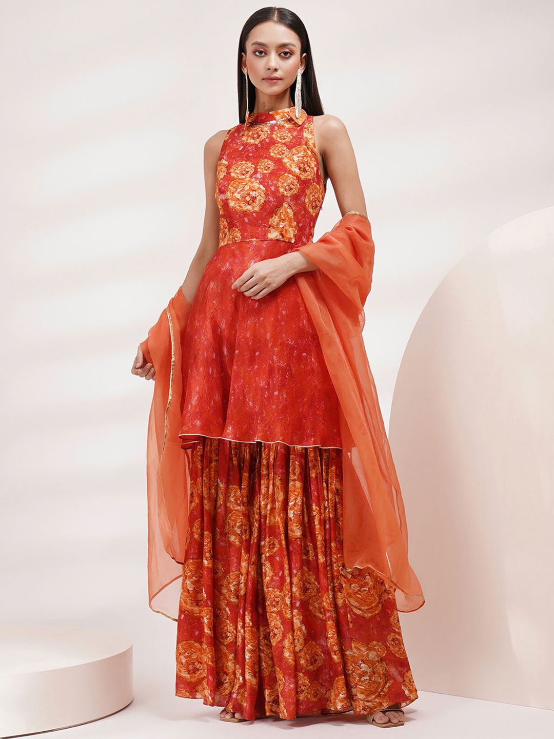 Breathe by Aakanksha Singh Floral Printed Sleeveless Regular Kurti With Sharara & Dupatta, Coral
Breathe by Aakanksha Singh Floral Printed Sleeveless Regular Kurti With Sharara & Dupatta, Coral