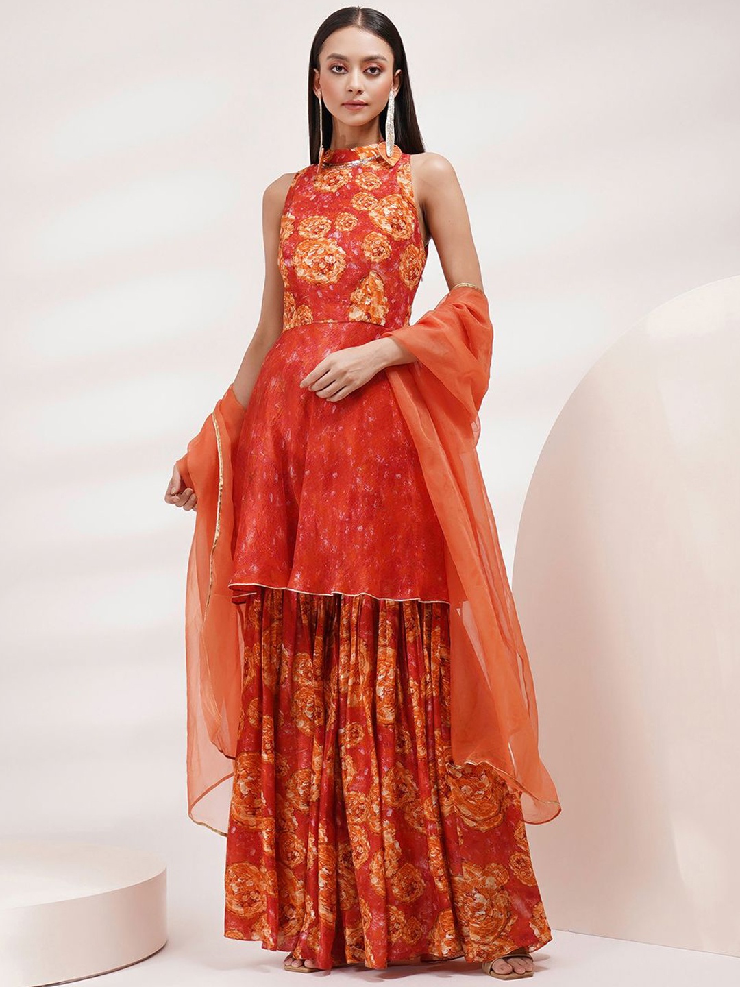 Breathe by Aakanksha Singh Floral Printed Round Neck A-Line Kurti with Sharara & Dupatta, Coral
Breathe by Aakanksha Singh Floral Printed Round Neck A-Line Kurti with Sharara & Dupatta, Coral