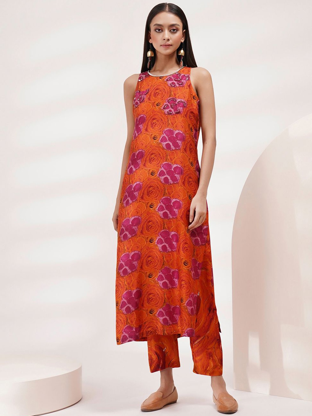 Breathe by Aakanksha Singh Floral Printed Sequinned Straight Kurta With Palazzos & Dupatta, Orange
Breathe by Aakanksha Singh Floral Printed Sequinned Straight Kurta With Palazzos & Dupatta, Orange