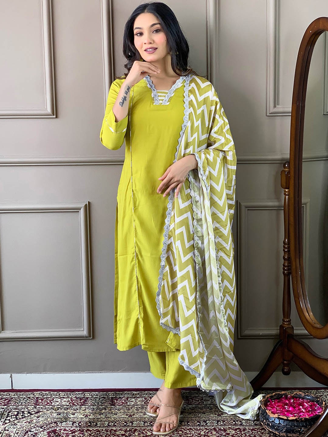 KALINI Women Leheriya Embroidered Regular Kurta with Trousers & With Dupatta, Lime green
KALINI Women Leheriya Embroidered Regular Kurta with Trousers & With Dupatta, Lime green