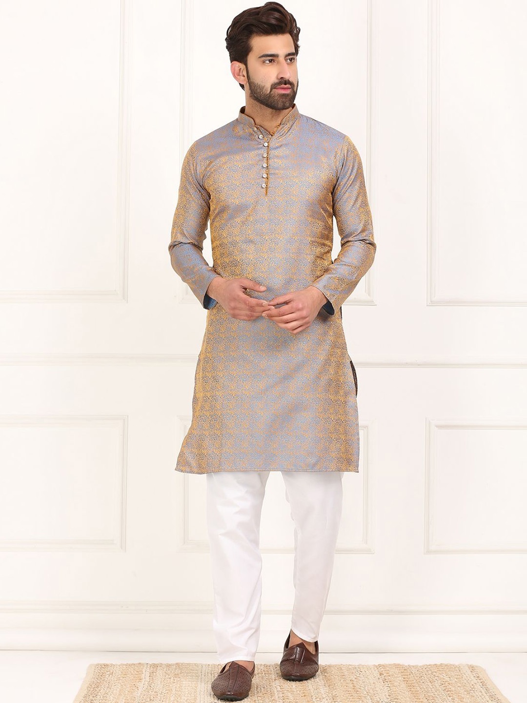 Sydney Heights Floral Woven Design Mandarin Collar Thread Work Straight Kurta with Pyjamas, Blue
Sydney Heights Floral Woven Design Mandarin Collar Thread Work Straight Kurta with Pyjamas, Blue