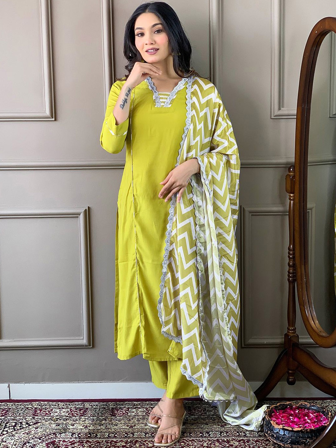 KALINI Yoke Design Gotta Patti V-Neck Straight Kurta With Trousers & Dupatta, Yellow
KALINI Yoke Design Gotta Patti V-Neck Straight Kurta With Trousers & Dupatta, Yellow
