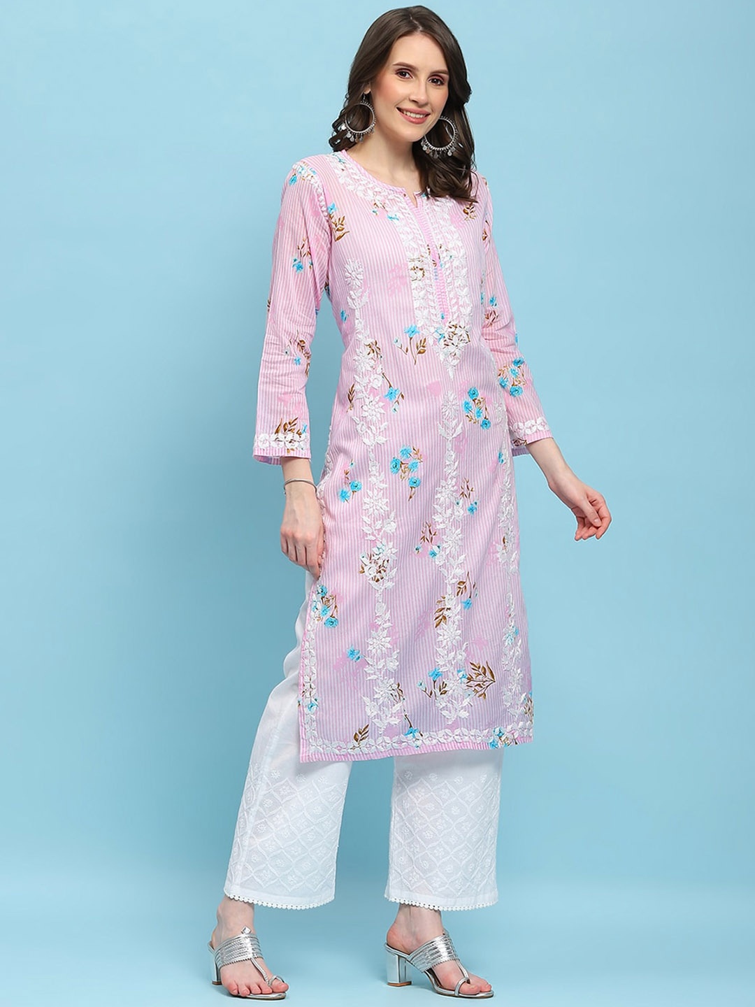 House of Chikankari Floral Embroidered Notch Neck Cotton Chikankari Straight Kurta, Pink
House of Chikankari Floral Embroidered Notch Neck Cotton Chikankari Straight Kurta, Pink