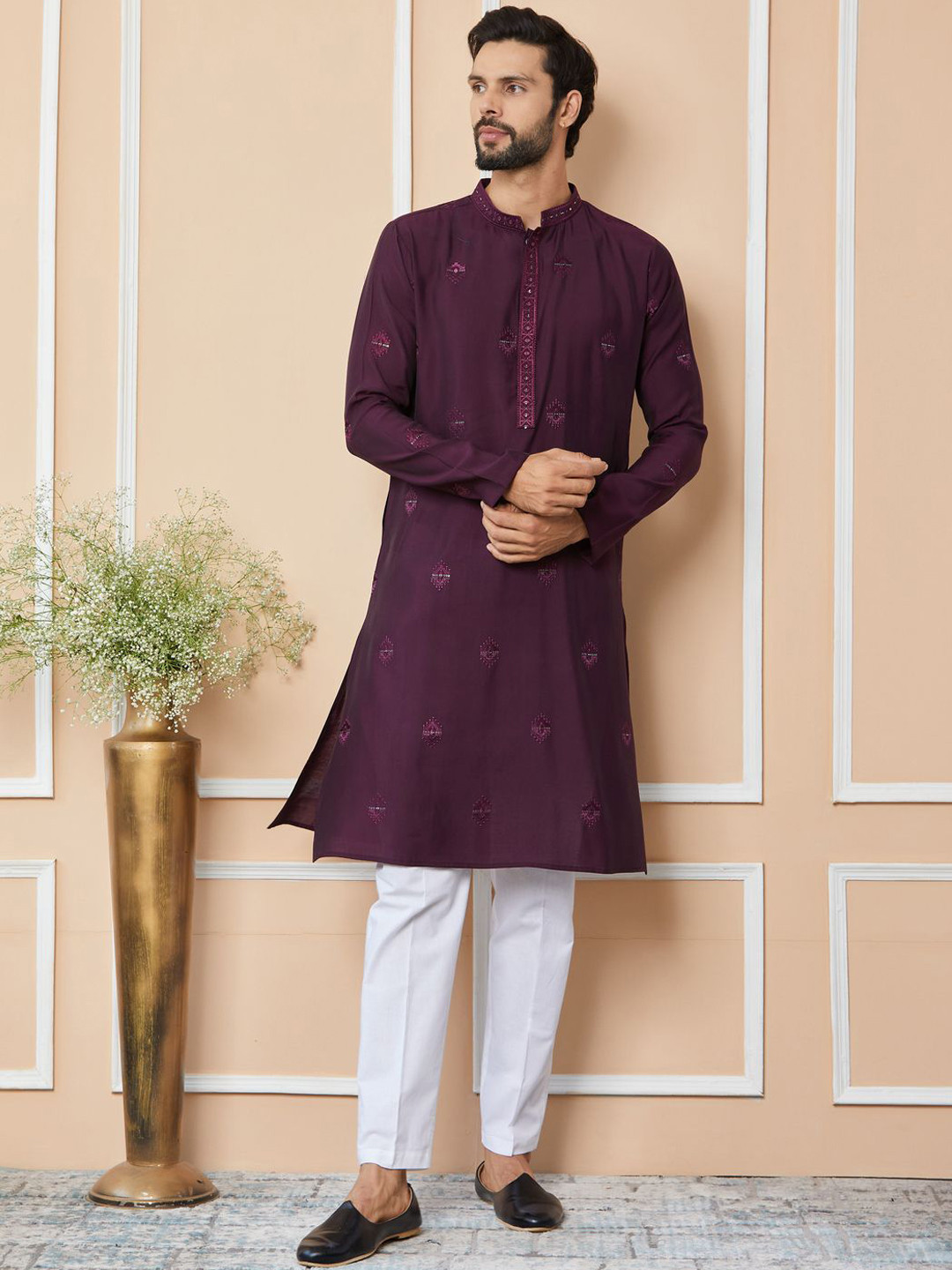 See Designs Floral Embroidered Mandarin Collar Thread Work Chanderi Silk Straight Kurta, Purple
See Designs Floral Embroidered Mandarin Collar Thread Work Chanderi Silk Straight Kurta, Purple
