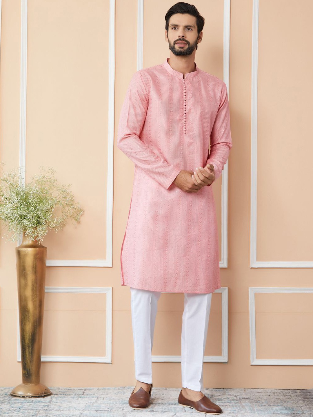See Designs Geometric Embroidered Mandarin Collar Thread Work Chanderi Silk Straight Kurta, Pink
See Designs Geometric Embroidered Mandarin Collar Thread Work Chanderi Silk Straight Kurta, Pink