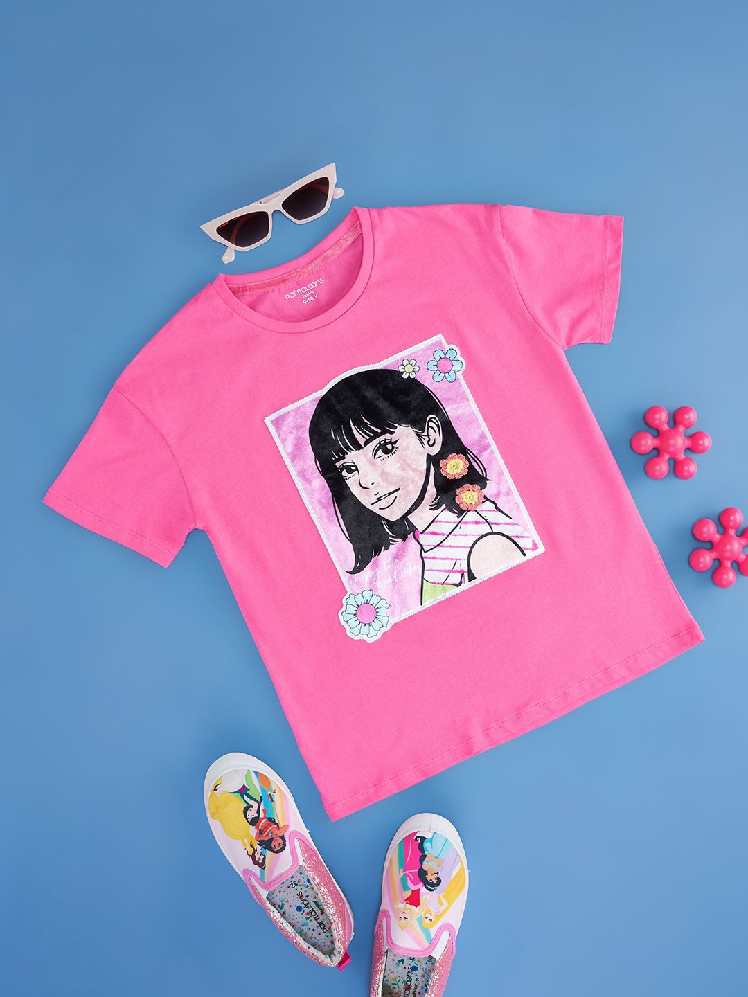 Pantaloons Junior Girl Graphic Printed Pure Cotton Relaxed Fit Round Neck T-shirt, Magenta
Pantaloons Junior Girl Graphic Printed Pure Cotton Relaxed Fit Round Neck T-shirt, Magenta