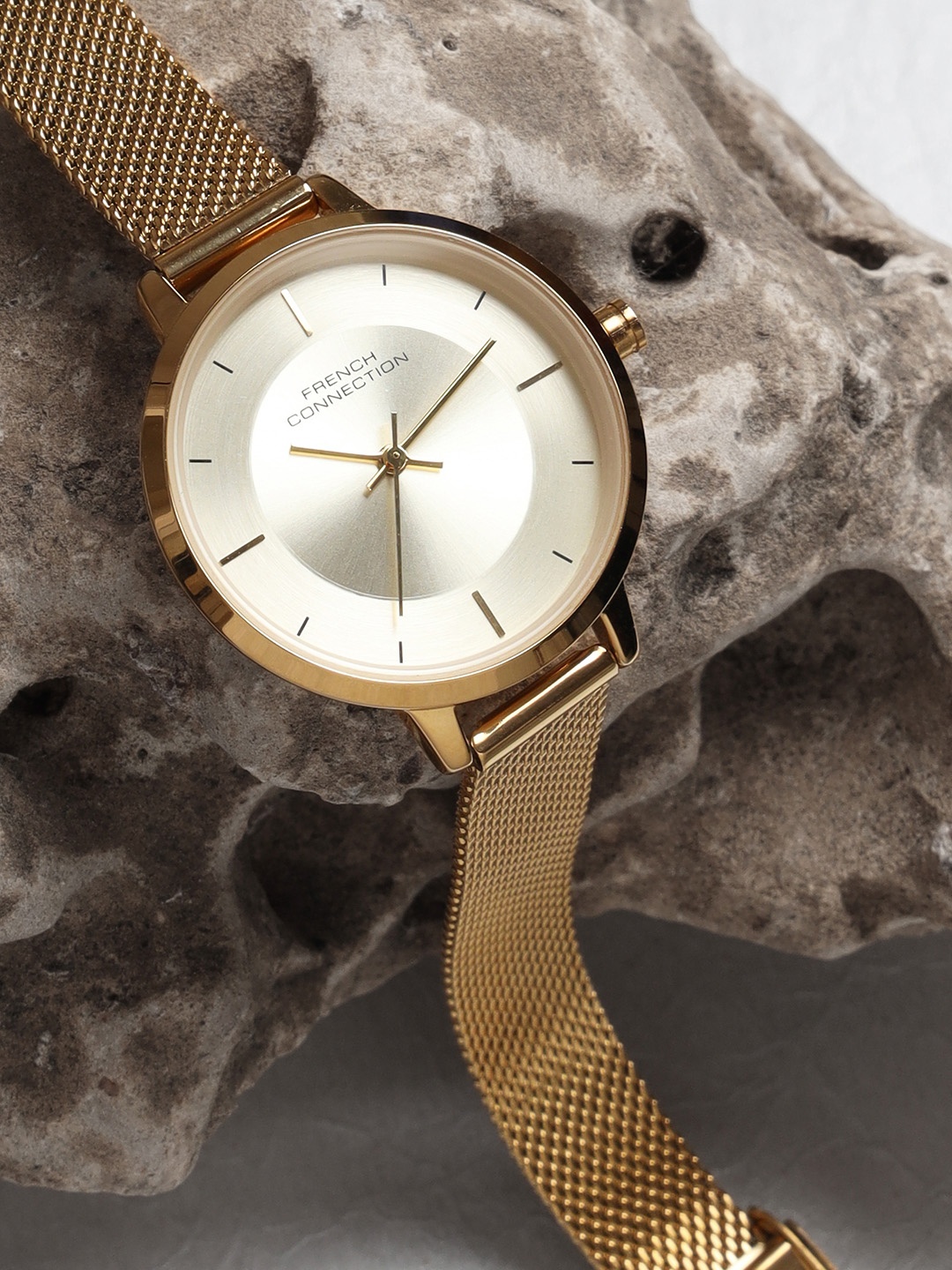 French Connection Women Dial & Stainless Steel Bracelet Style Straps Watch FCN071GM, Gold
French Connection Women Dial & Stainless Steel Bracelet Style Straps Watch FCN071GM, Gold