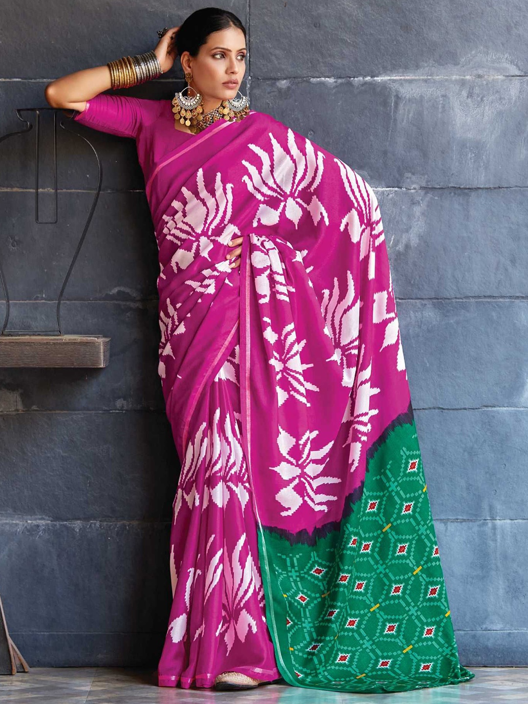 Mitera Floral Zari Tussar Saree With Blouse Piece, Pink