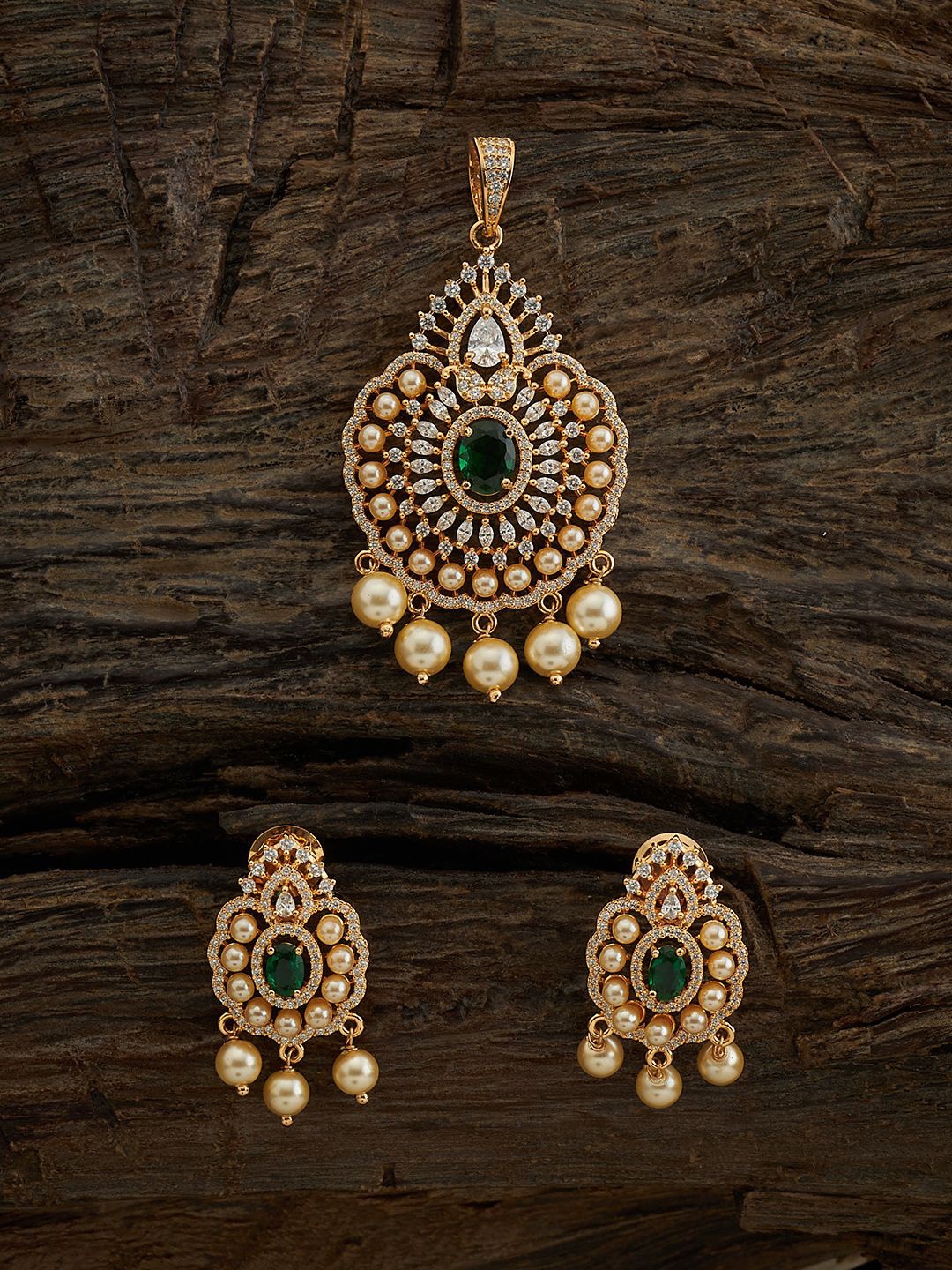 Kushal's Fashion Jewellery Gold- Plated Cubic Zirconia Studded & Beaded Jewellery Set, Green
Kushal's Fashion Jewellery Gold- Plated Cubic Zirconia Studded & Beaded Jewellery Set, Green