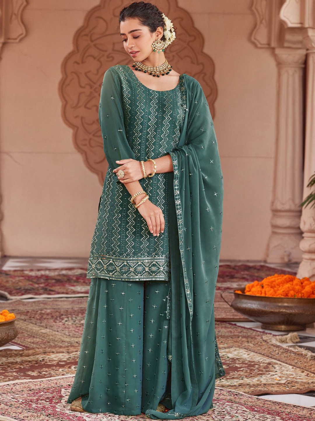 WOMEN PLUS Women Floral Embroidered Regular Sequinned Kurta with Sharara & With Dupatta, Green
WOMEN PLUS Women Floral Embroidered Regular Sequinned Kurta with Sharara & With Dupatta, Green