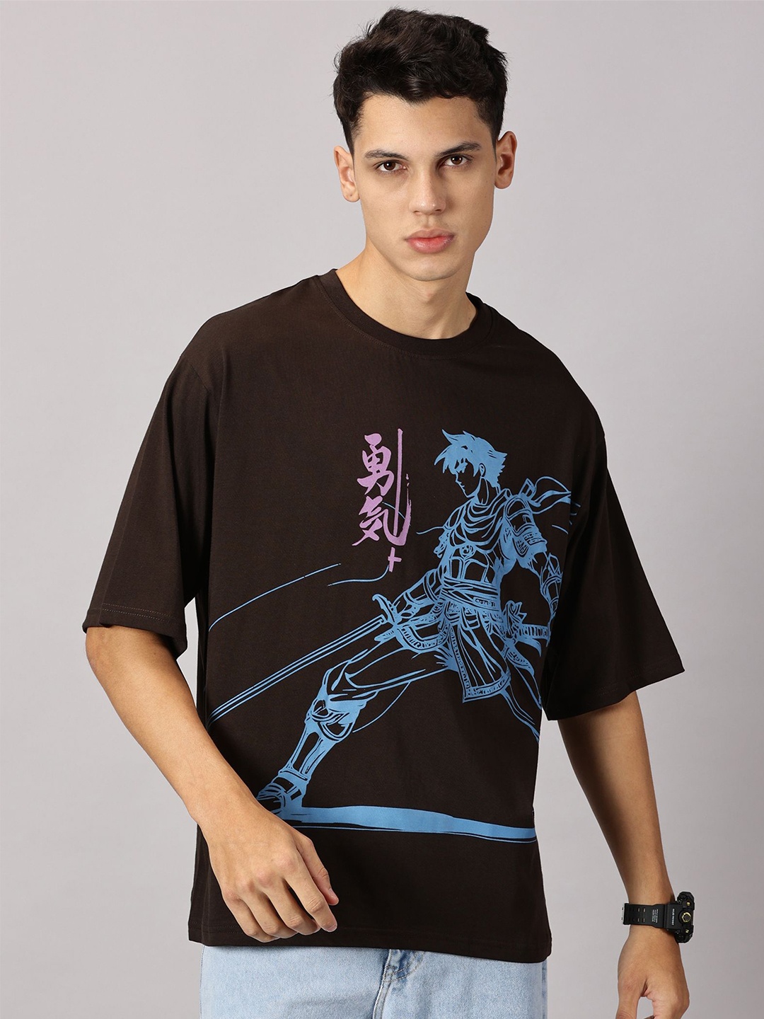 THE HOLLANDERMen Graphic Printed Round Neck Cotton Drop-Shoulder Oversized T-shirt, Brown
THE HOLLANDERMen Graphic Printed Round Neck Cotton Drop-Shoulder Oversized T-shirt, Brown