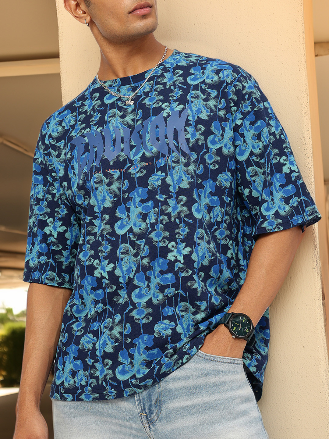 Kook N Keech Virtual Fashion Floral Printed Drop-Shoulder Sleeves Oversized T-shirt, Blue
Kook N Keech Virtual Fashion Floral Printed Drop-Shoulder Sleeves Oversized T-shirt, Blue