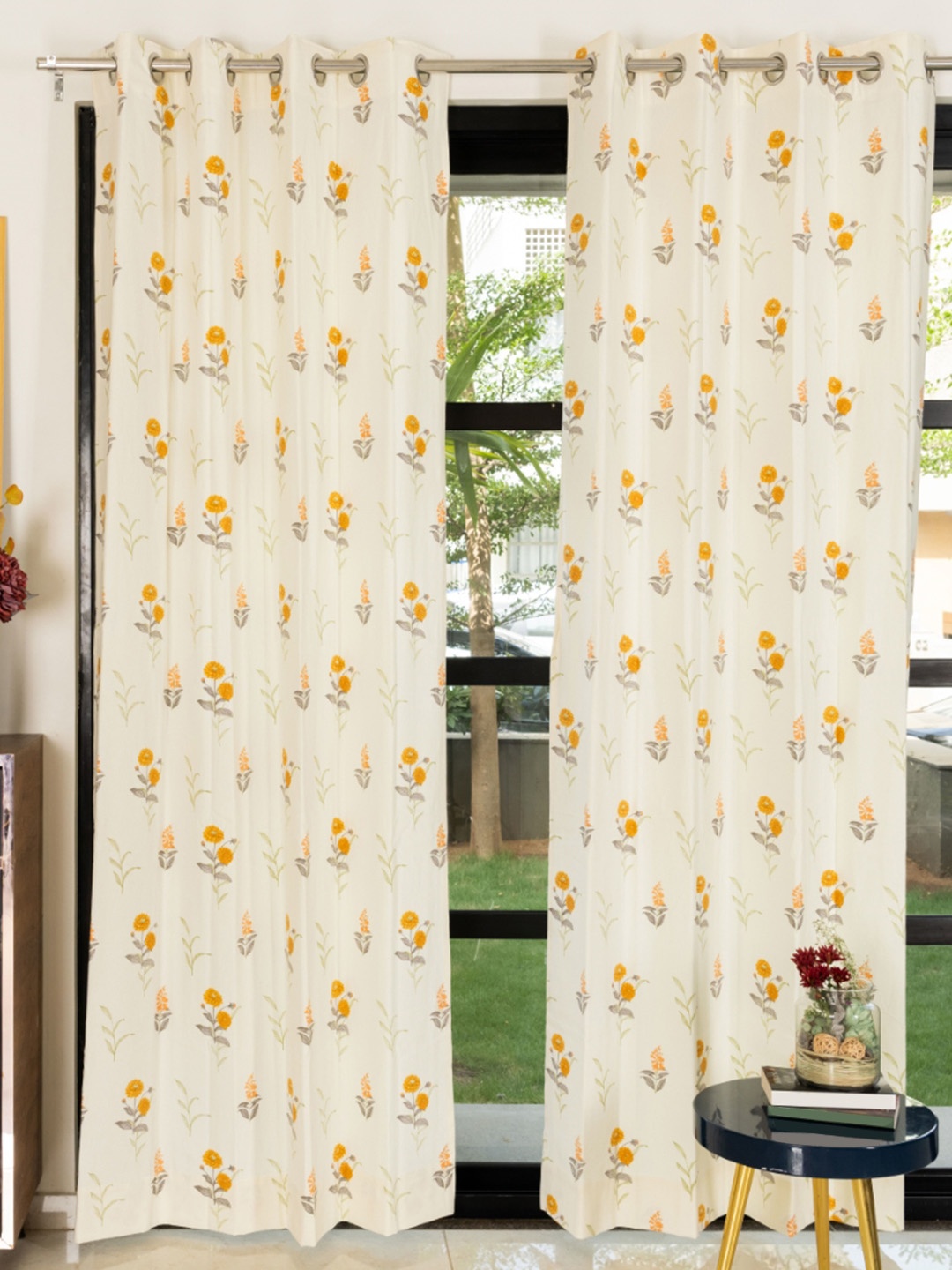 URBAN SPACE Yellow & Cream Coloured 2 Pieces Floral Printed Pure Cotton Long Door Curtains
URBAN SPACE Yellow & Cream Coloured 2 Pieces Floral Printed Pure Cotton Long Door Curtains