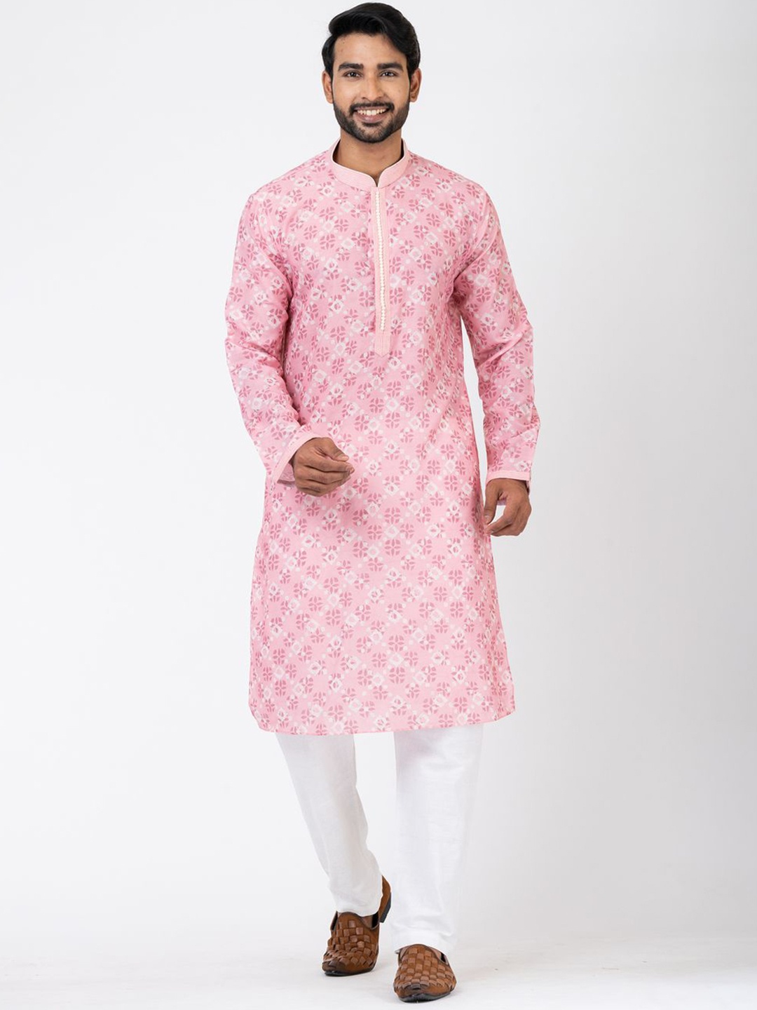 HU - Handcrafted Uniquely Floral Embroidered Mandarin Collar Straight Kurta with Pyjamas, Pink
HU - Handcrafted Uniquely Floral Embroidered Mandarin Collar Straight Kurta with Pyjamas, Pink