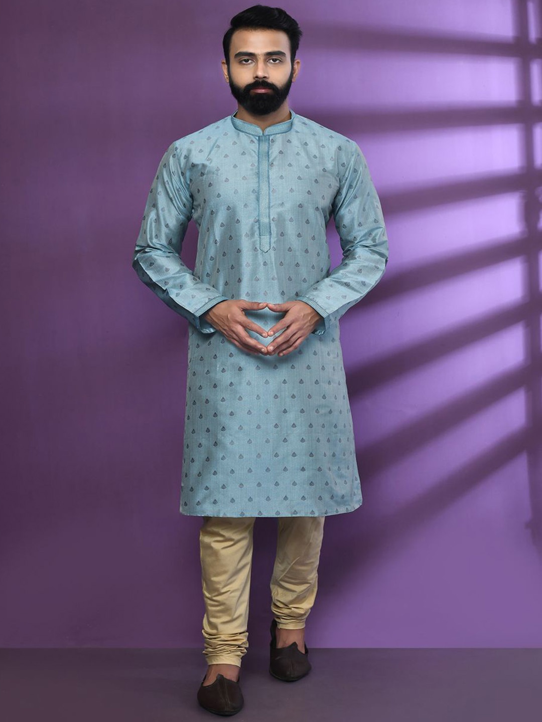 HU - Handcrafted Uniquely Ethnic Motifs Woven Design Pure Silk Kurta & Pyjamas, Turquoise blue
HU - Handcrafted Uniquely Ethnic Motifs Woven Design Pure Silk Kurta & Pyjamas, Turquoise blue