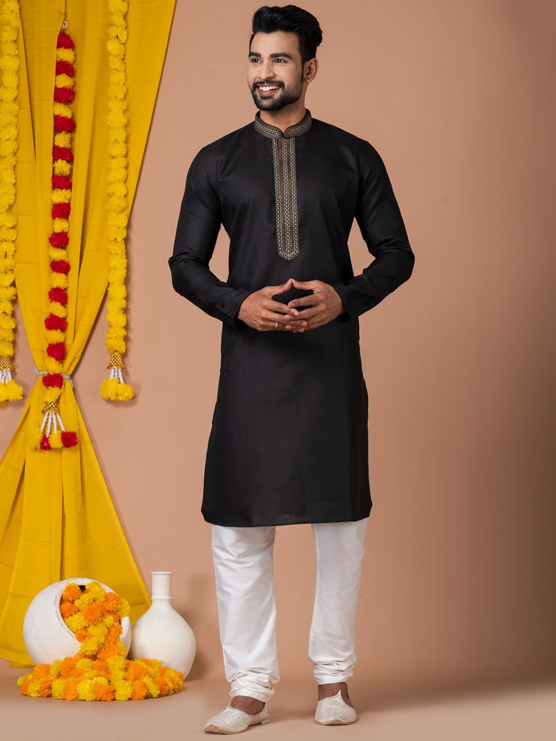 HU - Handcrafted Uniquely Embroidered Thread Work Yoke Design Cotton Kurta With Pyjamas, Black
HU - Handcrafted Uniquely Embroidered Thread Work Yoke Design Cotton Kurta With Pyjamas, Black