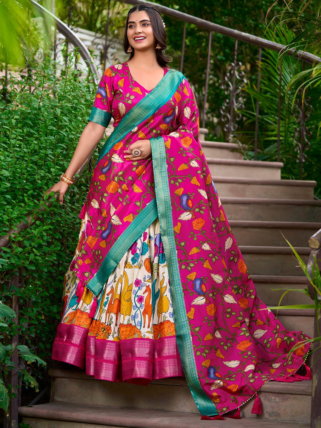 LOOKNBOOK ART Kalamkari Printed Semi-Stitched Lehenga & Unstitched Blouse With Dupatta, White
LOOKNBOOK ART Kalamkari Printed Semi-Stitched Lehenga & Unstitched Blouse With Dupatta, White