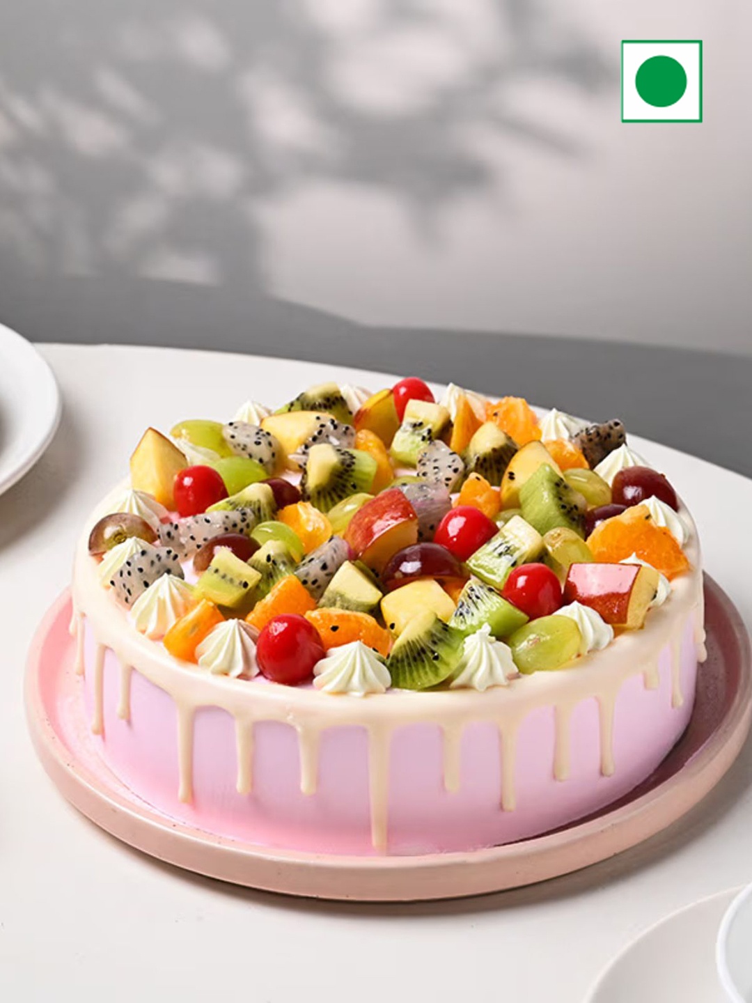 Floweraura Fruit Flavor Eggless Round Cake- 500G, Pink