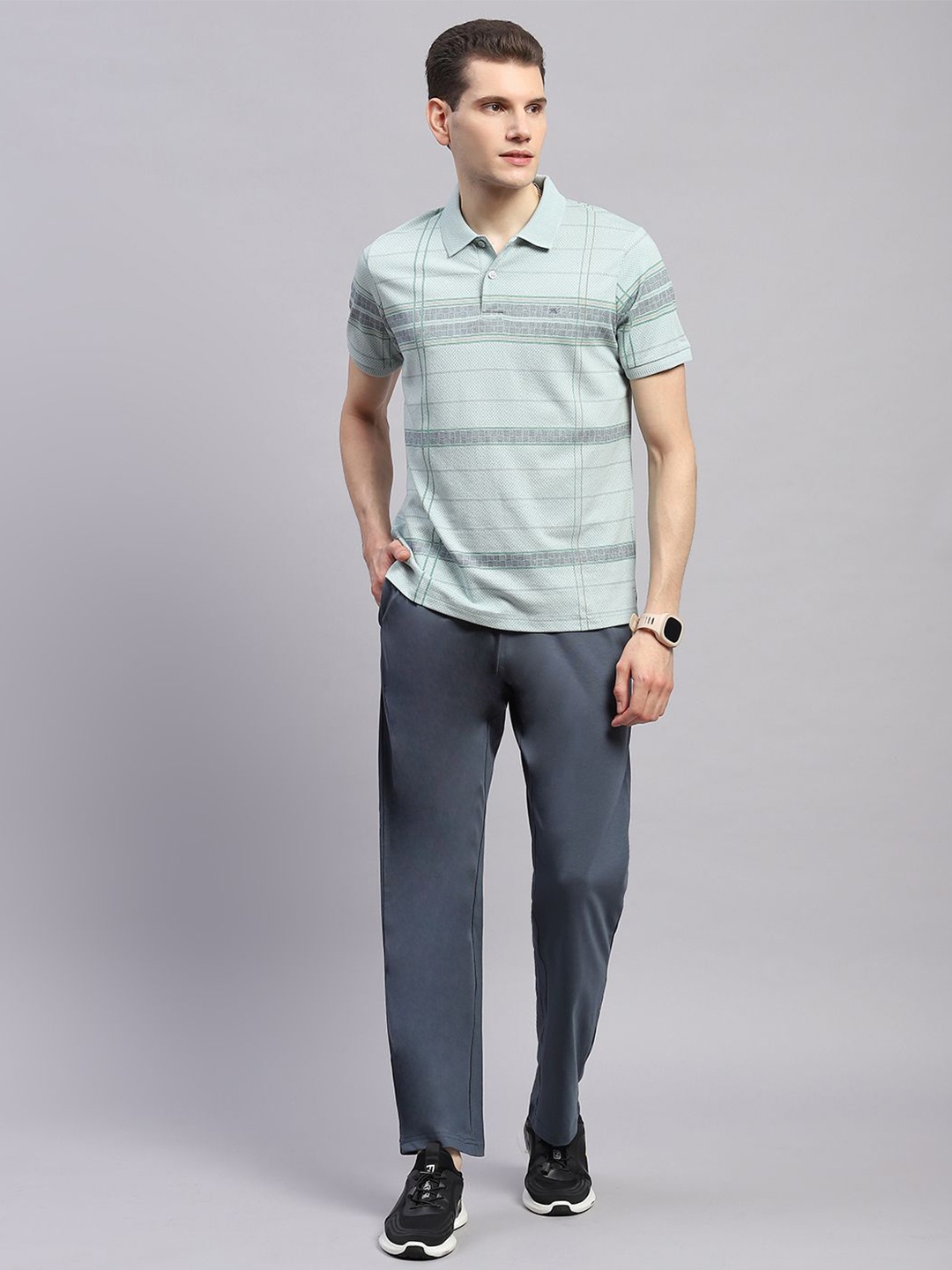 Monte Carlo Striped Polo Collar Short Sleeves Casual T-shirt With Trousers, Turquoise blue
Monte Carlo Striped Polo Collar Short Sleeves Casual T-shirt With Trousers, Turquoise blue