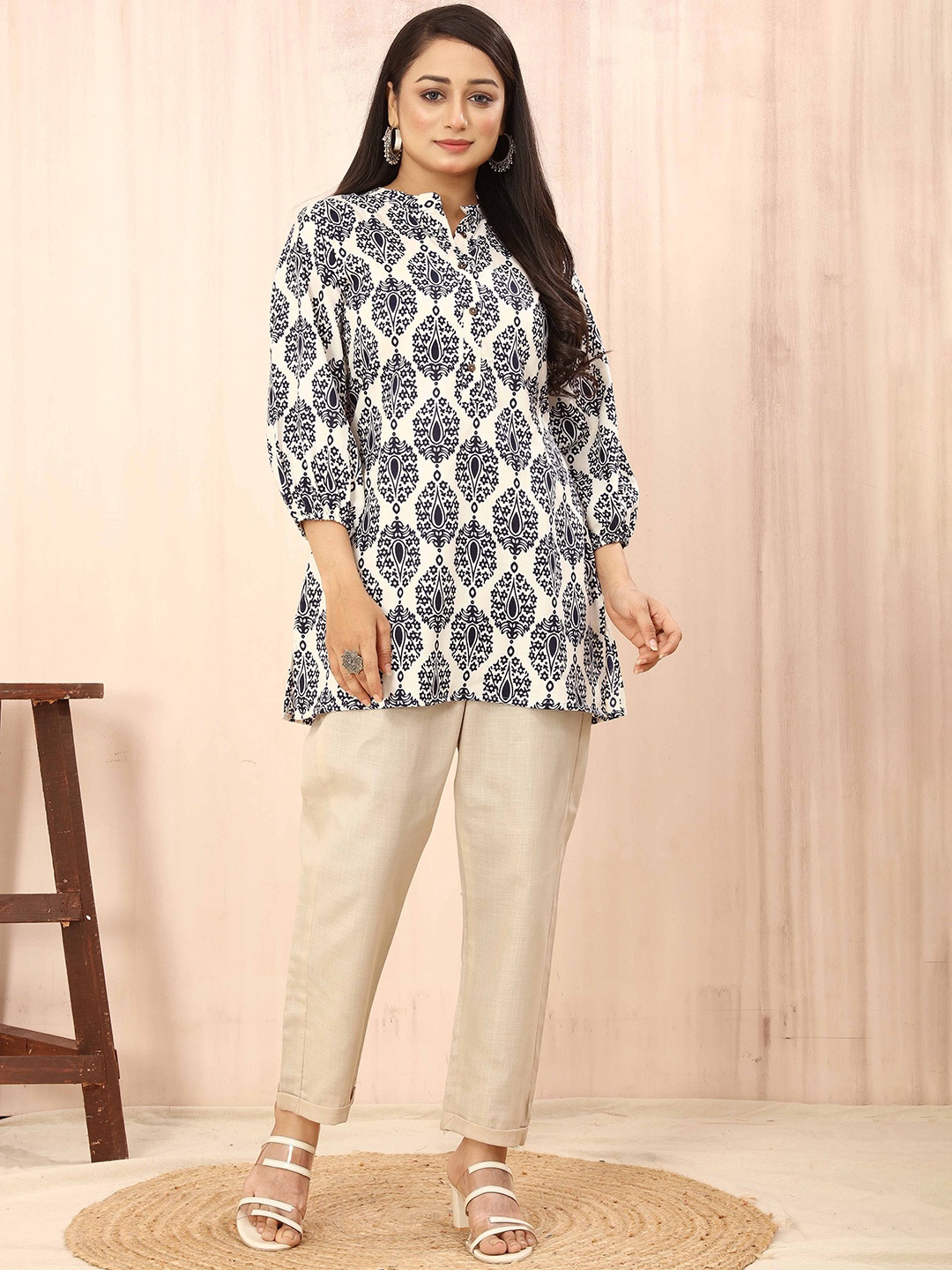 Odd By Poshaak Ethnic Motifs Printed Mandarin Collar Cotton Tunic With Trousers, White
Odd By Poshaak Ethnic Motifs Printed Mandarin Collar Cotton Tunic With Trousers, White