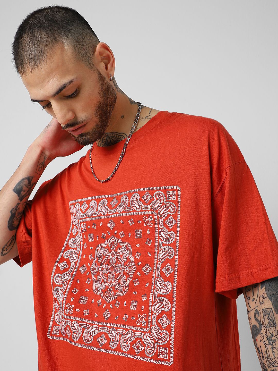 VASTRADO Men Printed V-Neck T-shirt, Coral