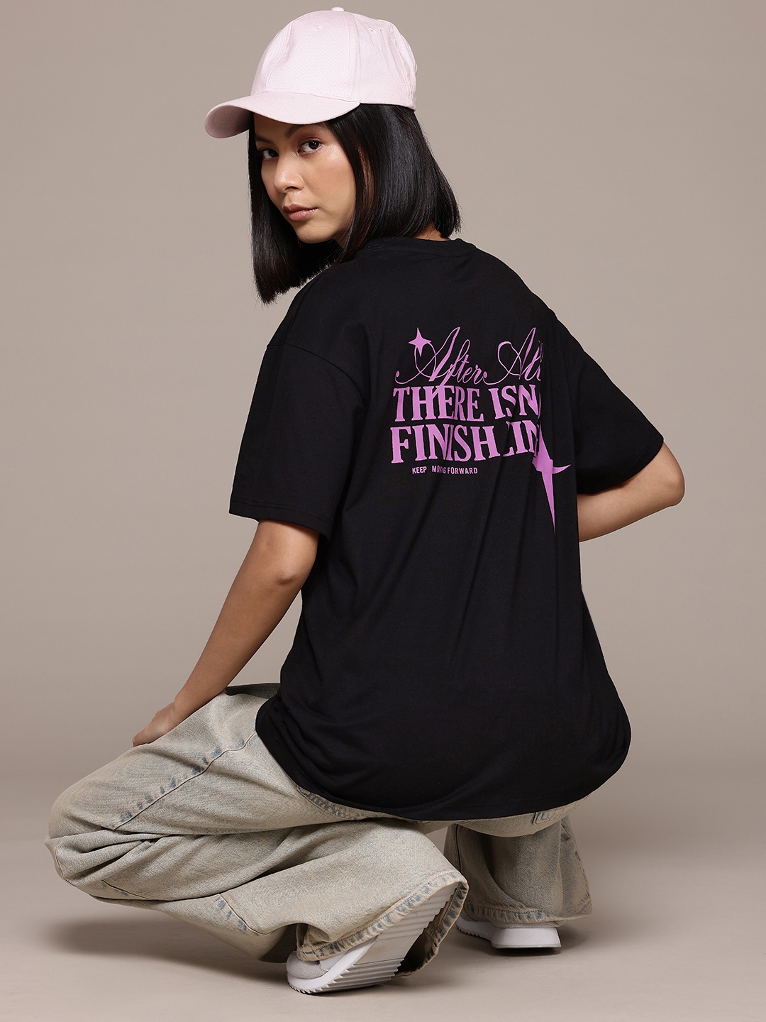 The Roadster Lifestyle Co. Typography Printed Drop-Shoulder Sleeves Pure Cotton T-shirt, Black
The Roadster Lifestyle Co. Typography Printed Drop-Shoulder Sleeves Pure Cotton T-shirt, Black