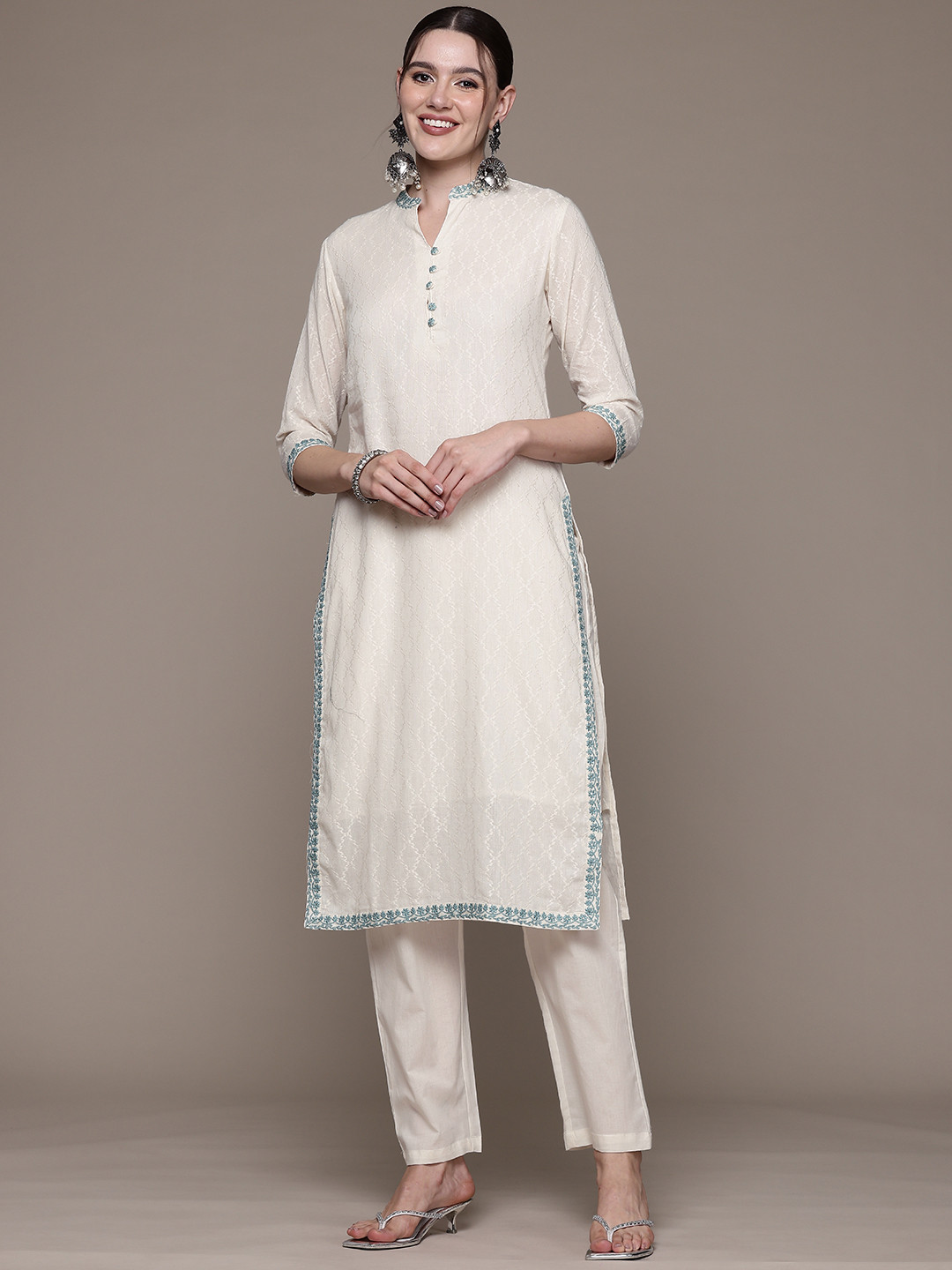 Readiprint Women Floral Regular Thread Work Pure Cotton Kurta with Palazzos, Off white
Readiprint Women Floral Regular Thread Work Pure Cotton Kurta with Palazzos, Off white