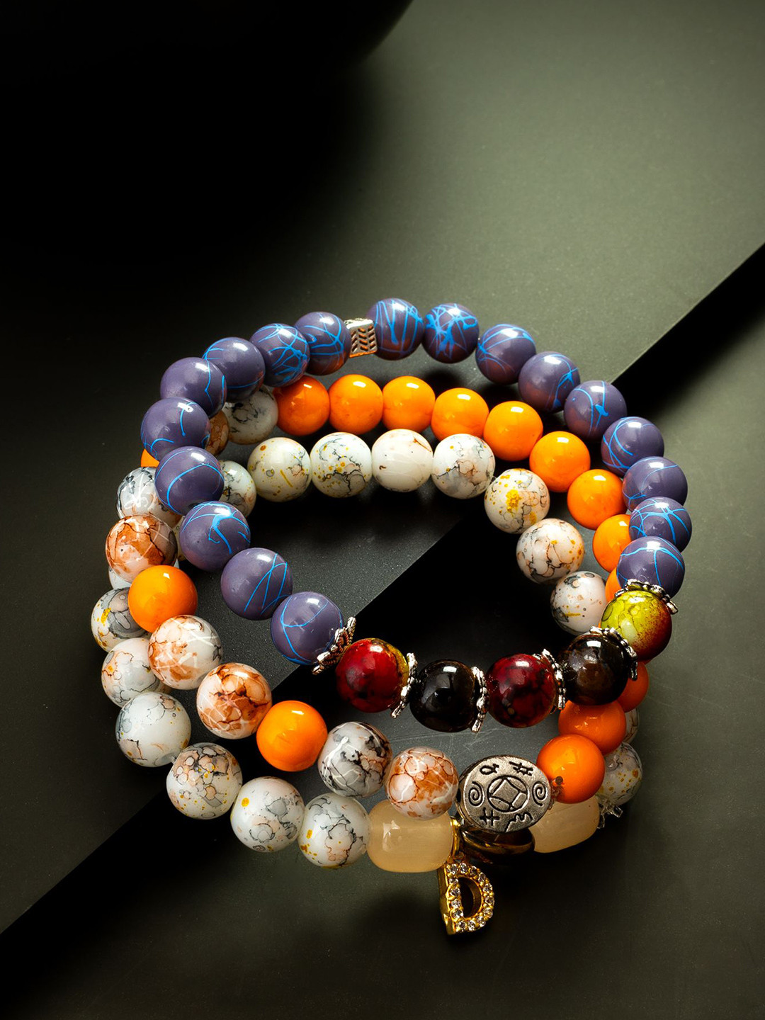 aadita Women 3 Bracelet, White
aadita Women 3 Bracelet, White