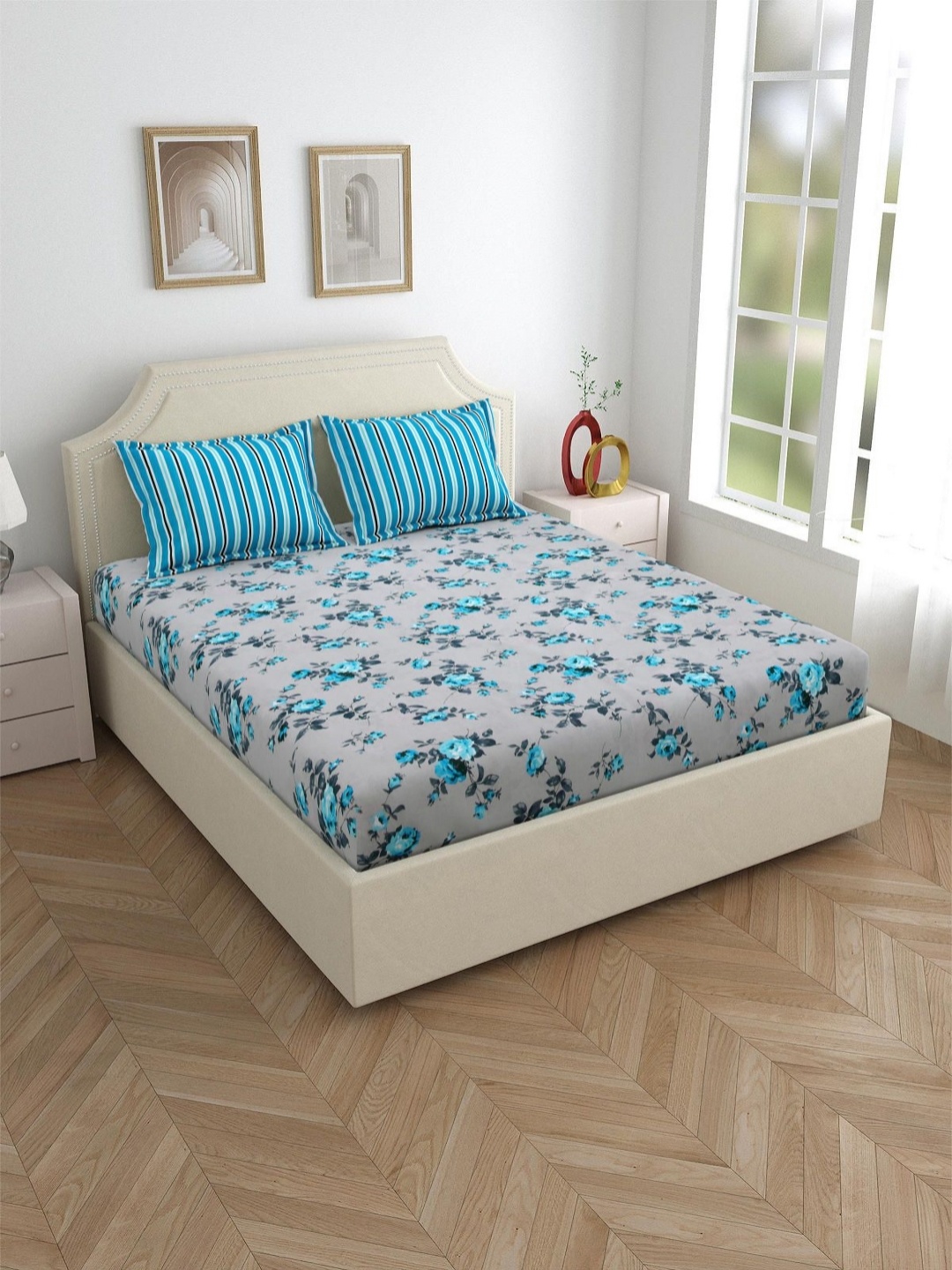 Salona Bichona Turquoise Blue & White Floral 120 TC King Bedsheet with 2 Pillow Covers
Salona Bichona Turquoise Blue & White Floral 120 TC King Bedsheet with 2 Pillow Covers