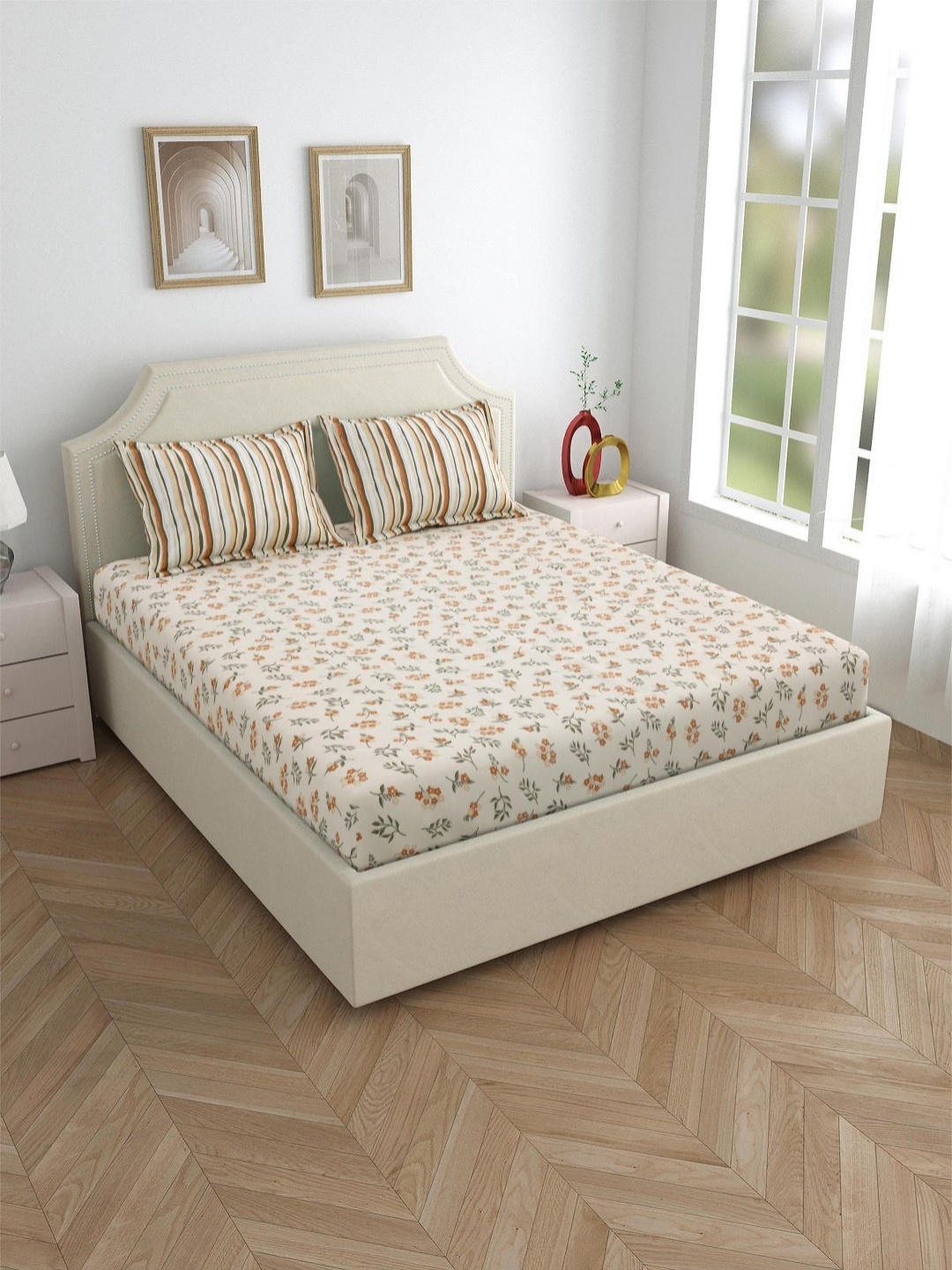 Salona Bichona Bronze-Toned & White Floral 120 TC King Bedsheet with 2 Pillow Covers
Salona Bichona Bronze-Toned & White Floral 120 TC King Bedsheet with 2 Pillow Covers