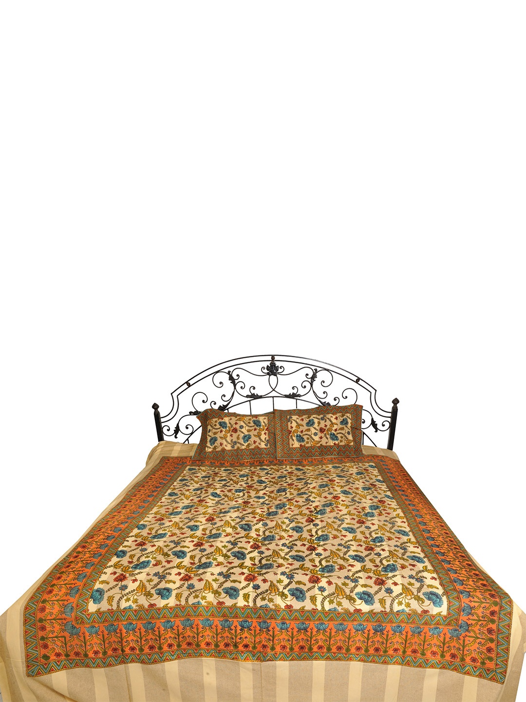 Exotic India Cream-Coloured & Orange Floral 300 TC Queen Bedsheet with 2 Pillow Covers
Exotic India Cream-Coloured & Orange Floral 300 TC Queen Bedsheet with 2 Pillow Covers