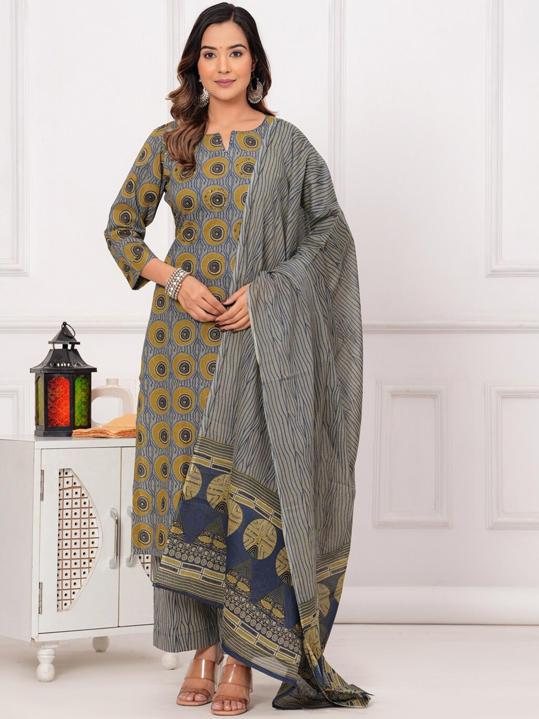 KALINI Ethnic Motifs Printed Regular Beads and Stones Pure Cotton Straight Kurta Set, Grey
KALINI Ethnic Motifs Printed Regular Beads and Stones Pure Cotton Straight Kurta Set, Grey