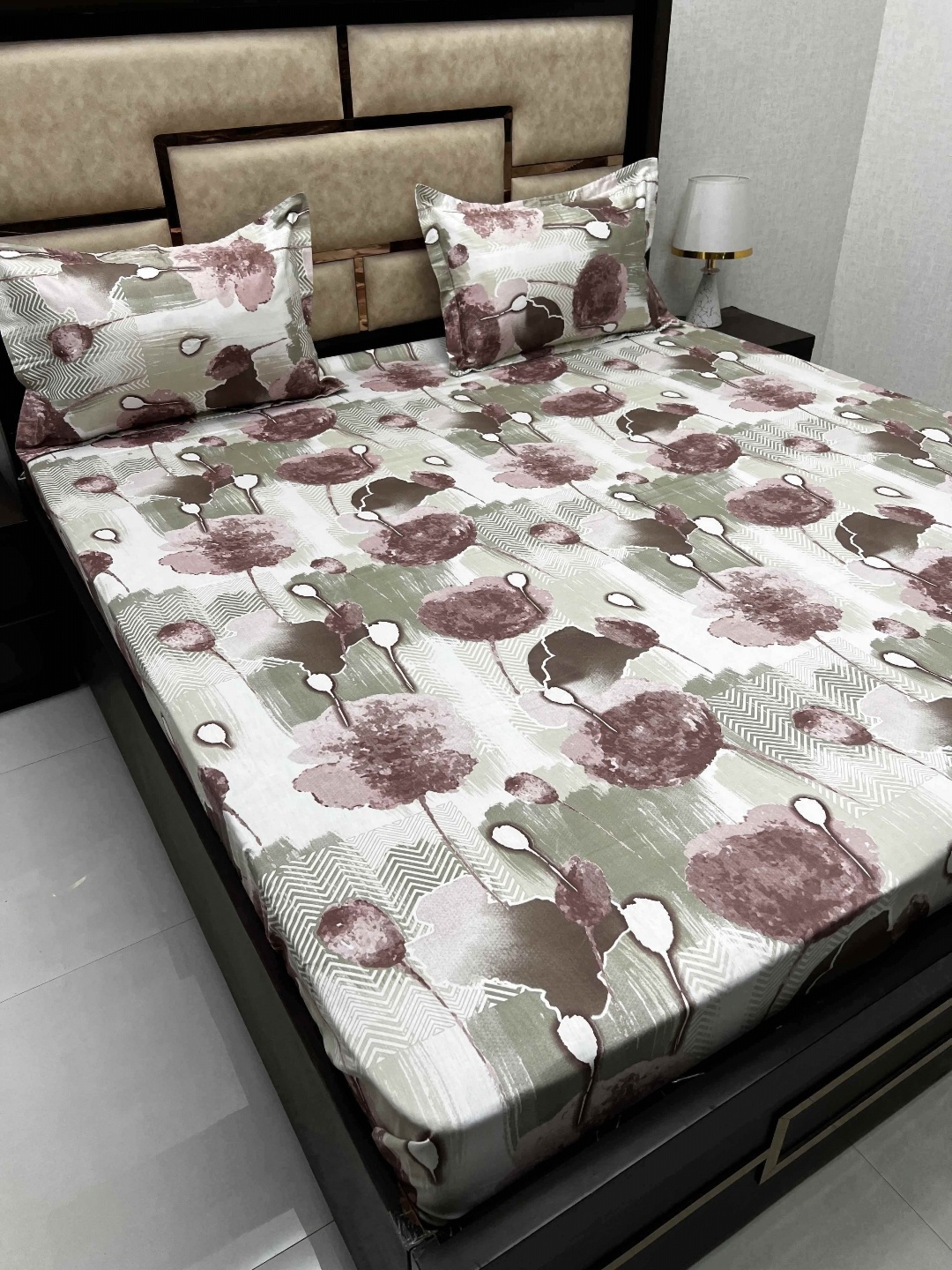 Pure Decor Royal Velar White Printed Pure Cotton 400TC Super King Bedsheet & Pillow Covers
Pure Decor Royal Velar White Printed Pure Cotton 400TC Super King Bedsheet & Pillow Covers