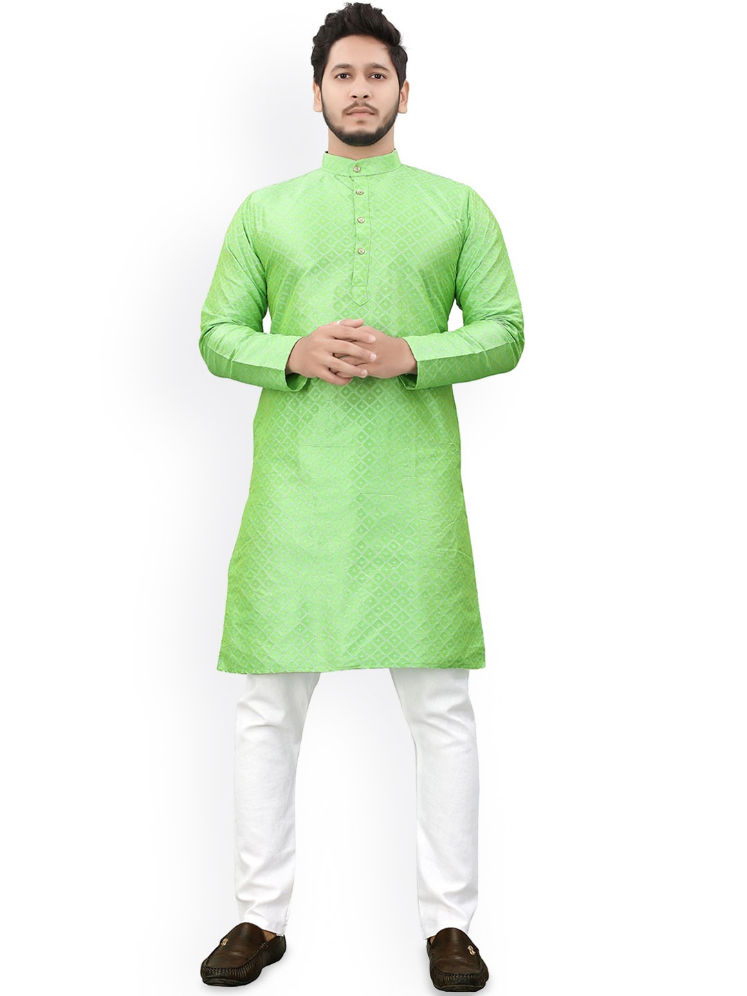 Divra Clothing Mandarin Collar Woven Design Thread Work Jacquard Straight Kurta, Green
Divra Clothing Mandarin Collar Woven Design Thread Work Jacquard Straight Kurta, Green