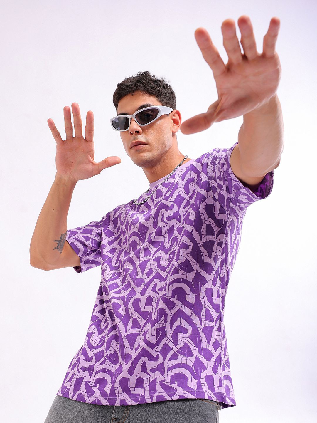 The Indian Garage Co Men All Over Printed Boxy Oversized Round Neck T-shirt, Purple
The Indian Garage Co Men All Over Printed Boxy Oversized Round Neck T-shirt, Purple