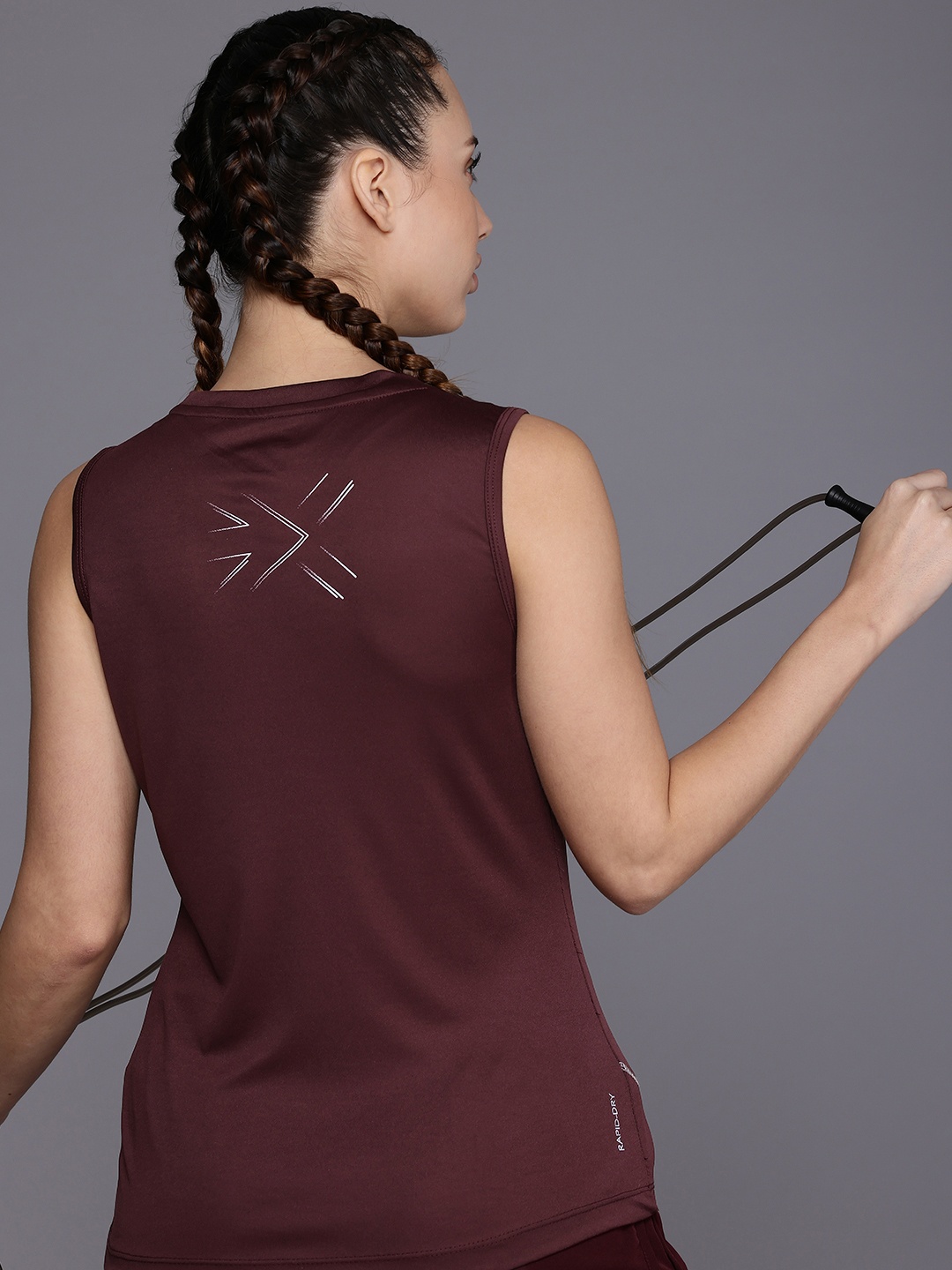 HRX by Hrithik Roshan Newedit Sleeveless Rapid-Dry Anti-Microbial Training T-shirt, Burgundy
HRX by Hrithik Roshan Newedit Sleeveless Rapid-Dry Anti-Microbial Training T-shirt, Burgundy