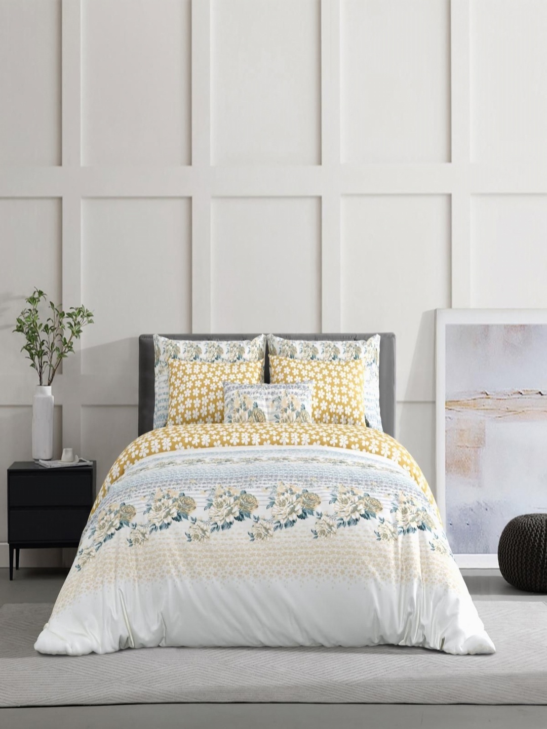 Salona Bichona Blue & White 4 Pieces Floral Cotton Double Queen Superfine Bedding Set
Salona Bichona Blue & White 4 Pieces Floral Cotton Double Queen Superfine Bedding Set