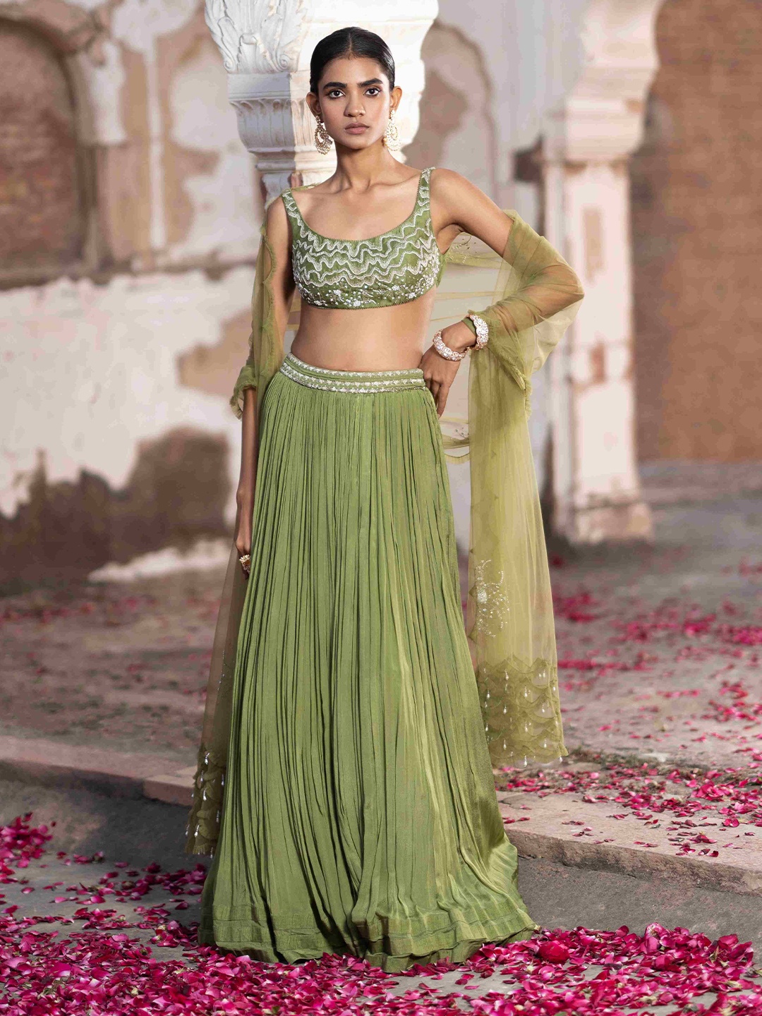 Seeaash Embroidered Thread Work Made to Measure Lehenga & Blouse With Dupatta, Green
Seeaash Embroidered Thread Work Made to Measure Lehenga & Blouse With Dupatta, Green