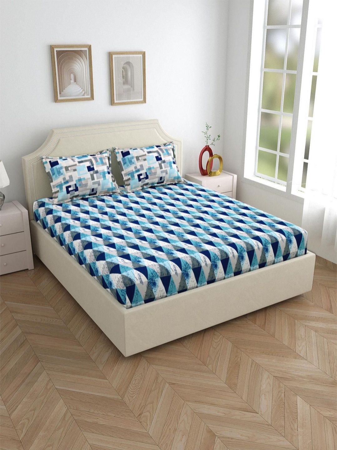 Salona Bichona Blue Printed Fitted 120TC Pure Cotton Super King Bedsheet & 2 Pillow Covers
Salona Bichona Blue Printed Fitted 120TC Pure Cotton Super King Bedsheet & 2 Pillow Covers