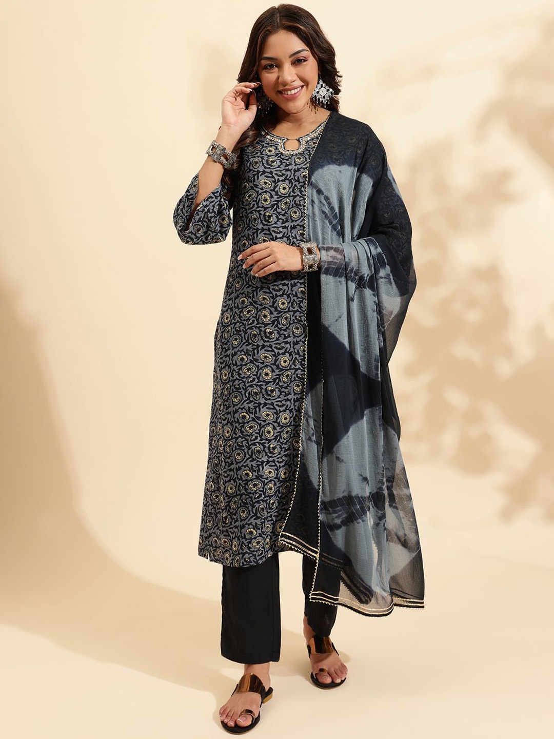 KALINI Floral Printed Regular Gotta Patti Pure Cotton Kurta with Trousers & With Dupatta, Black
KALINI Floral Printed Regular Gotta Patti Pure Cotton Kurta with Trousers & With Dupatta, Black