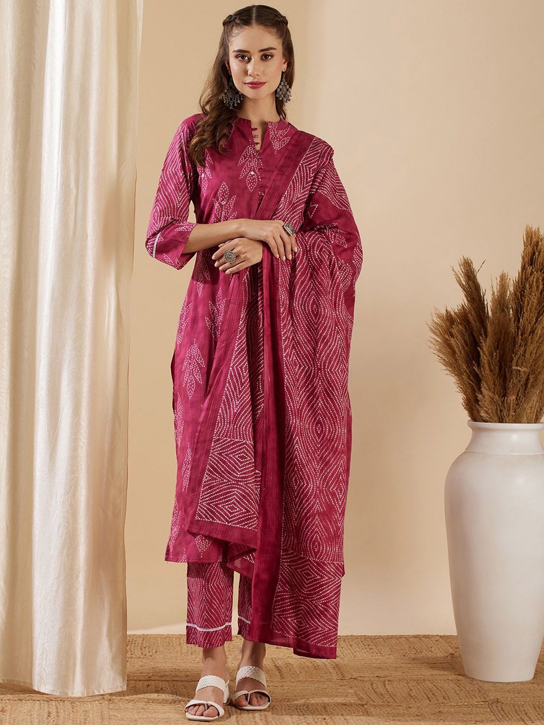 FASHOR Floral Printed Mirror Work Pure Cotton Straight Kurta with Trousers & Dupatta, Magenta
FASHOR Floral Printed Mirror Work Pure Cotton Straight Kurta with Trousers & Dupatta, Magenta