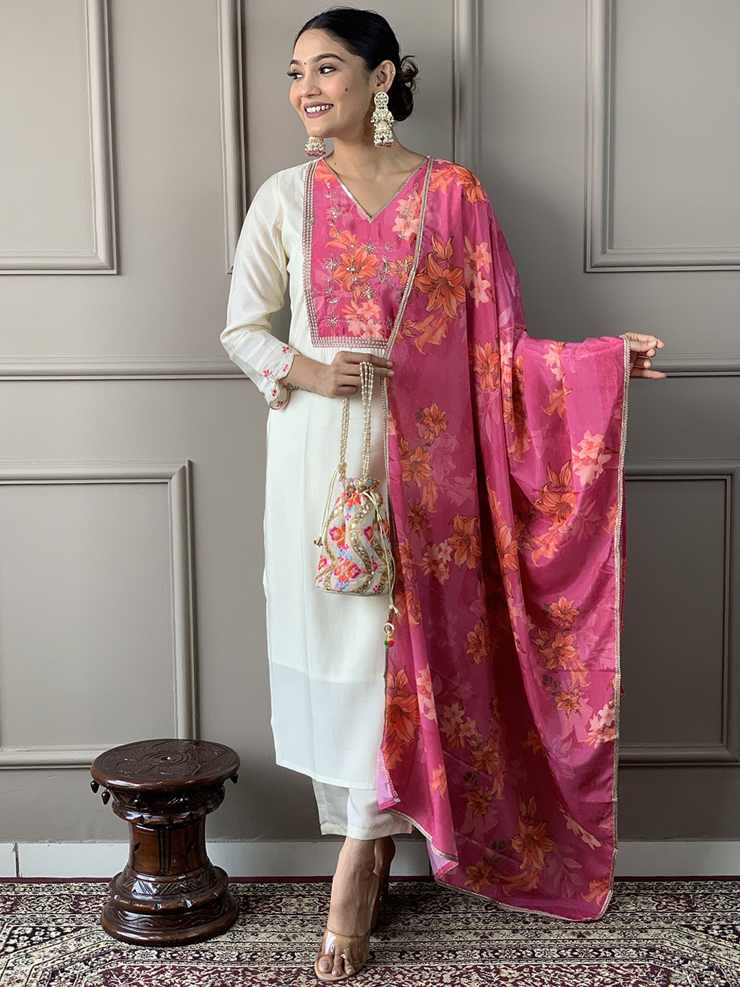 KALINI Women Floral Embroidered Regular Chanderi Cotton Kurta with Trousers & With Dupatta, Pink
KALINI Women Floral Embroidered Regular Chanderi Cotton Kurta with Trousers & With Dupatta, Pink