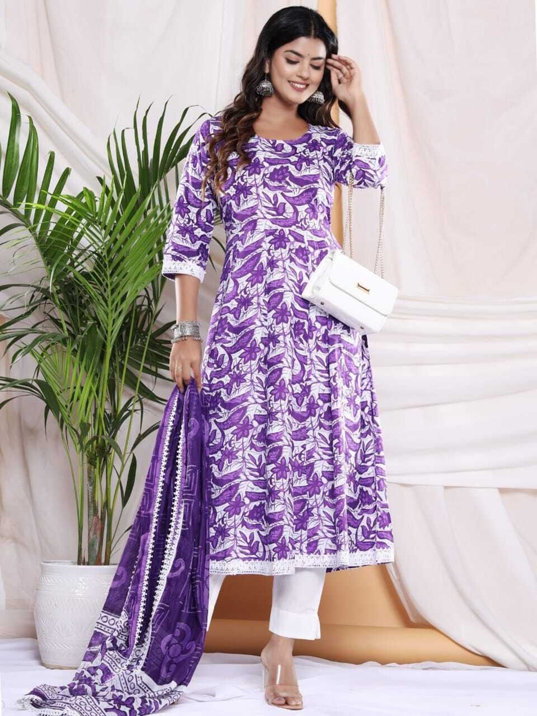 PARTHVI Women Floral Printed Regular Thread Work Kurta with Trousers & With Dupatta, Purple
PARTHVI Women Floral Printed Regular Thread Work Kurta with Trousers & With Dupatta, Purple