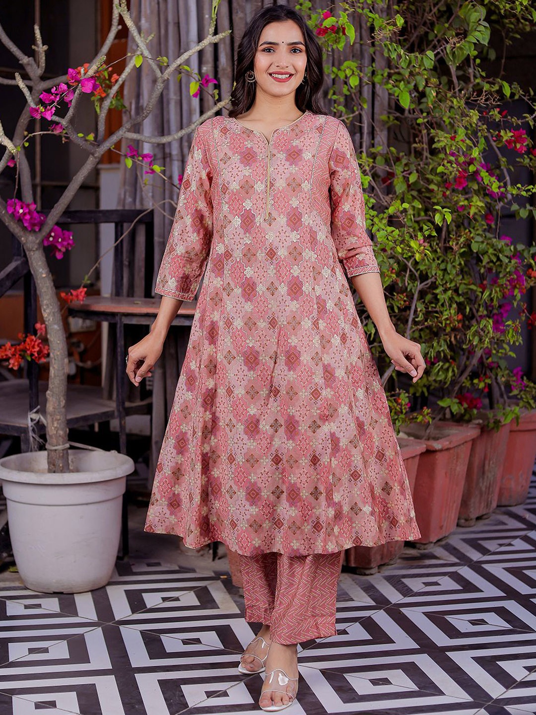 VASVI Women Ethnic Motifs Printed Regular Gotta Patti Kurta with Trousers & With Dupatta, Pink
VASVI Women Ethnic Motifs Printed Regular Gotta Patti Kurta with Trousers & With Dupatta, Pink