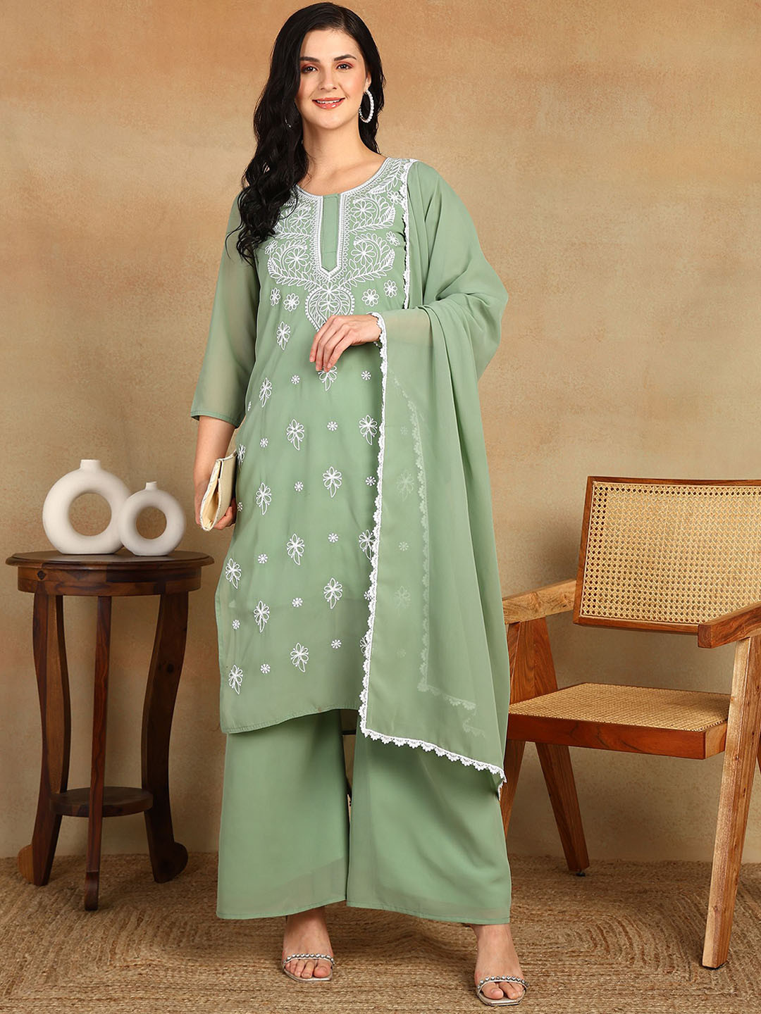 Rudraaksha Creations Women Floral Embroidered Regular Chikankari Kurta with Palazzos & With Dupatta, Green
Rudraaksha Creations Women Floral Embroidered Regular Chikankari Kurta with Palazzos & With Dupatta, Green