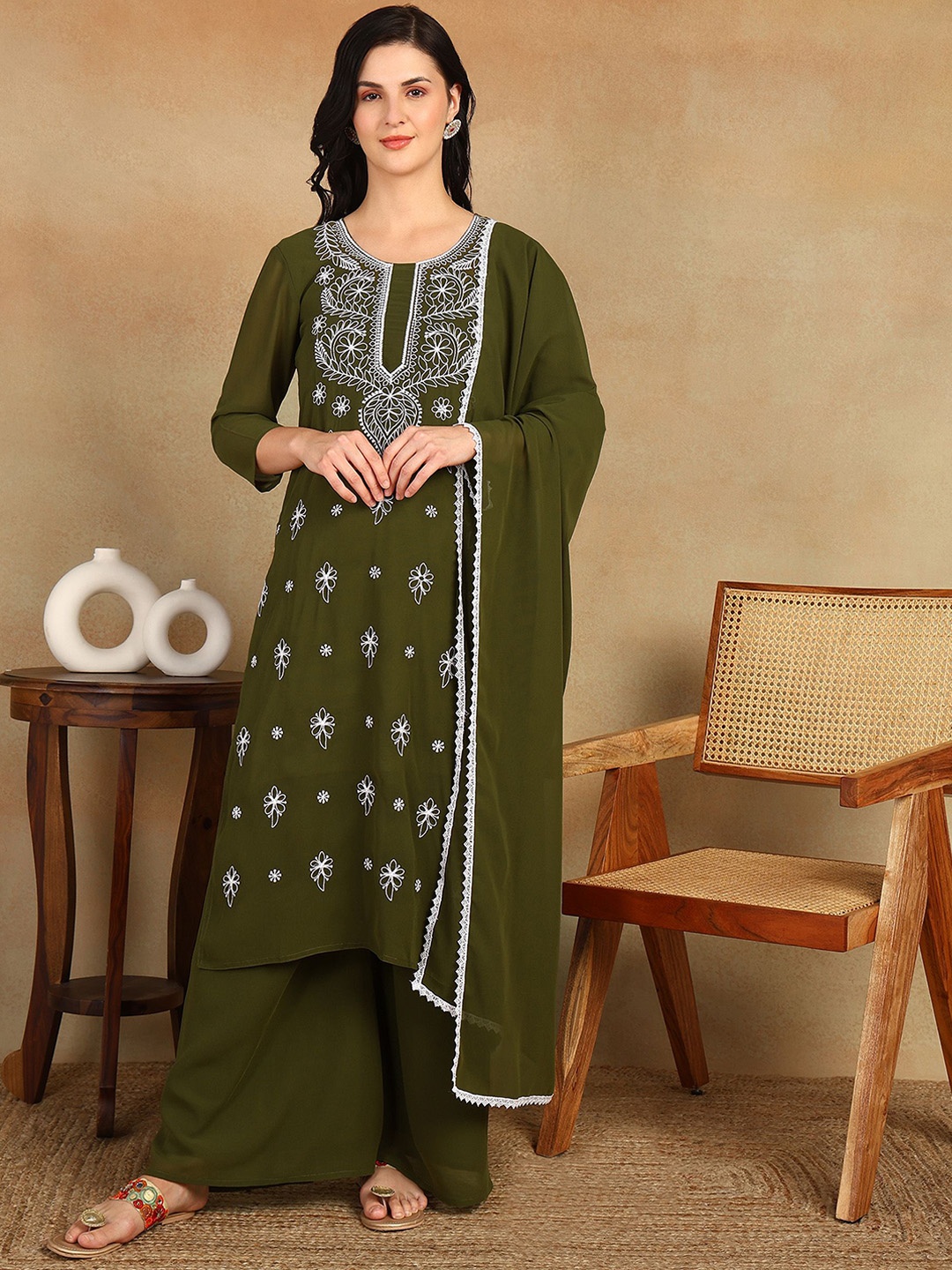 Rudraaksha Creations Women Floral Embroidered Regular Chikankari Kurta with Palazzos & With Dupatta, Olive
Rudraaksha Creations Women Floral Embroidered Regular Chikankari Kurta with Palazzos & With Dupatta, Olive
