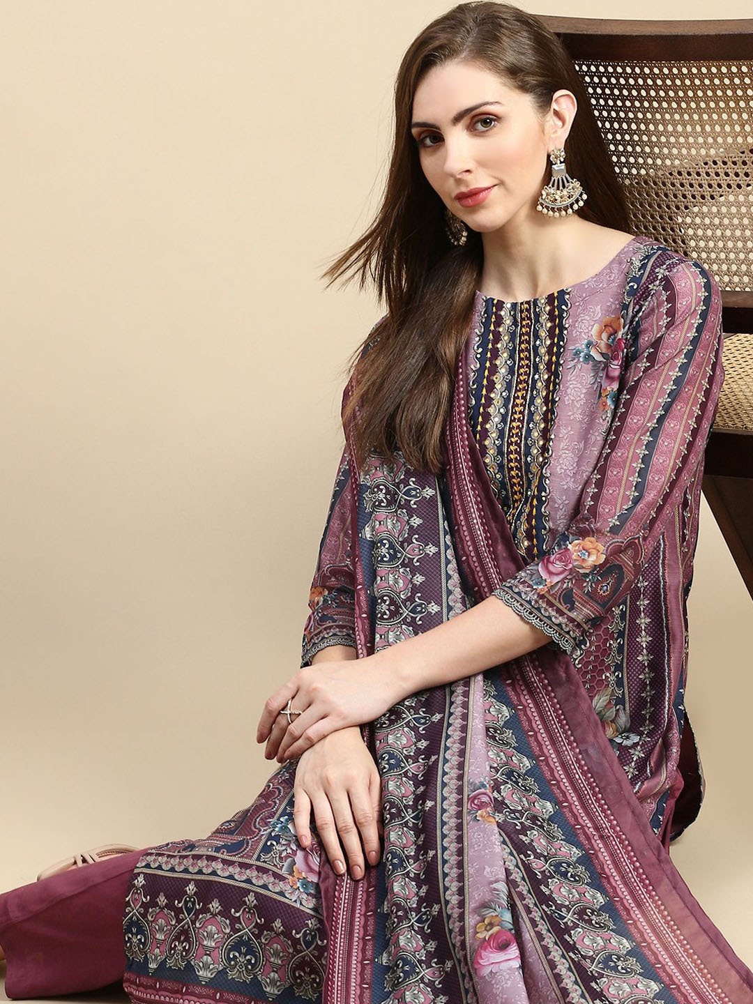 SHOWOFF Women Floral Printed Regular Sequinned Kurta with Trousers & With Dupatta, Brown
SHOWOFF Women Floral Printed Regular Sequinned Kurta with Trousers & With Dupatta, Brown